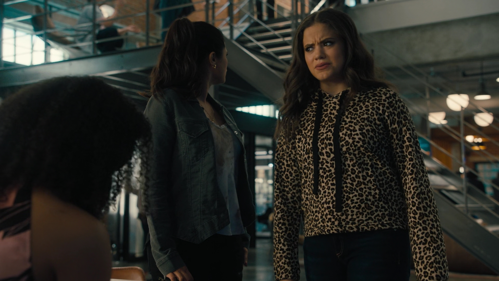 Charmed-Online-dot-nl_Charmed2x01-SafeSpace01130.jpg Charmed-Online-dot-nl_Charmed2x01-SafeSpace01130.jpg