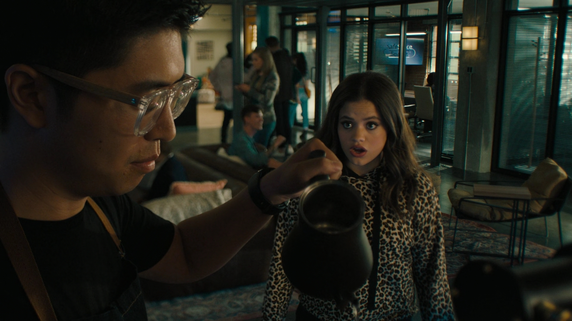 Charmed-Online-dot-nl_Charmed2x01-SafeSpace01247.jpg Charmed-Online-dot-nl_Charmed2x01-SafeSpace01247.jpg