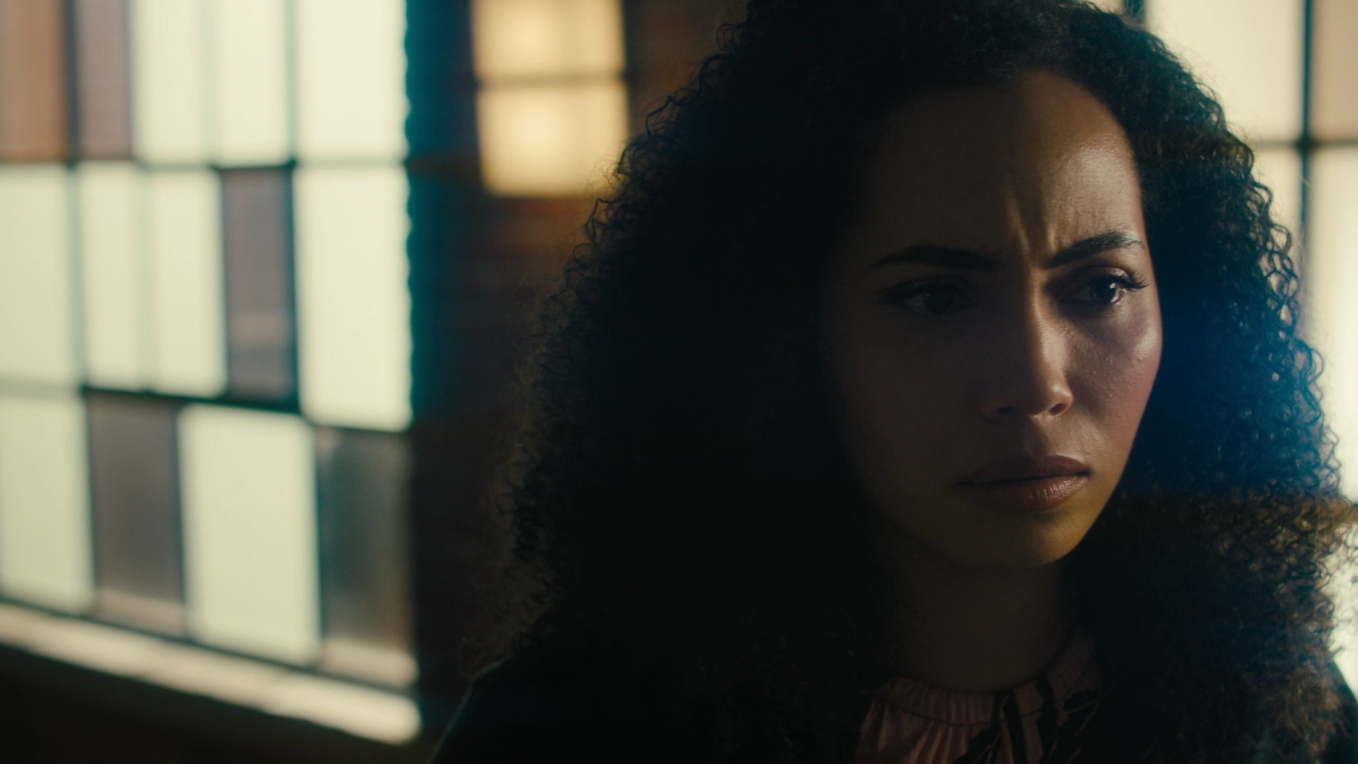 Charmed-Online-dot-nl_Charmed2x01-SafeSpace01302.jpg Charmed-Online-dot-nl_Charmed2x01-SafeSpace01302.jpg