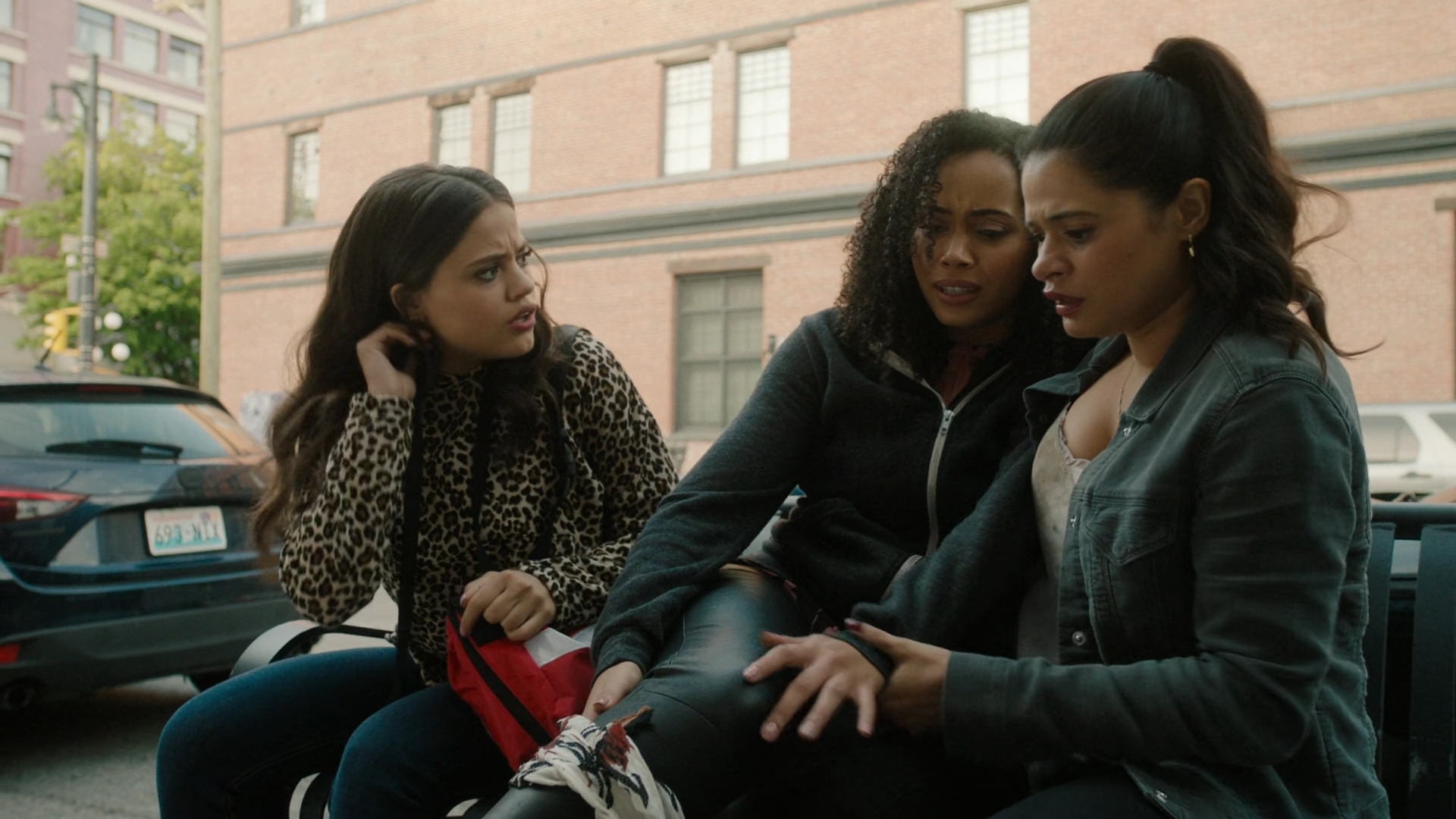 Charmed-Online-dot-nl_Charmed2x01-SafeSpace01443.jpg Charmed-Online-dot-nl_Charmed2x01-SafeSpace01443.jpg