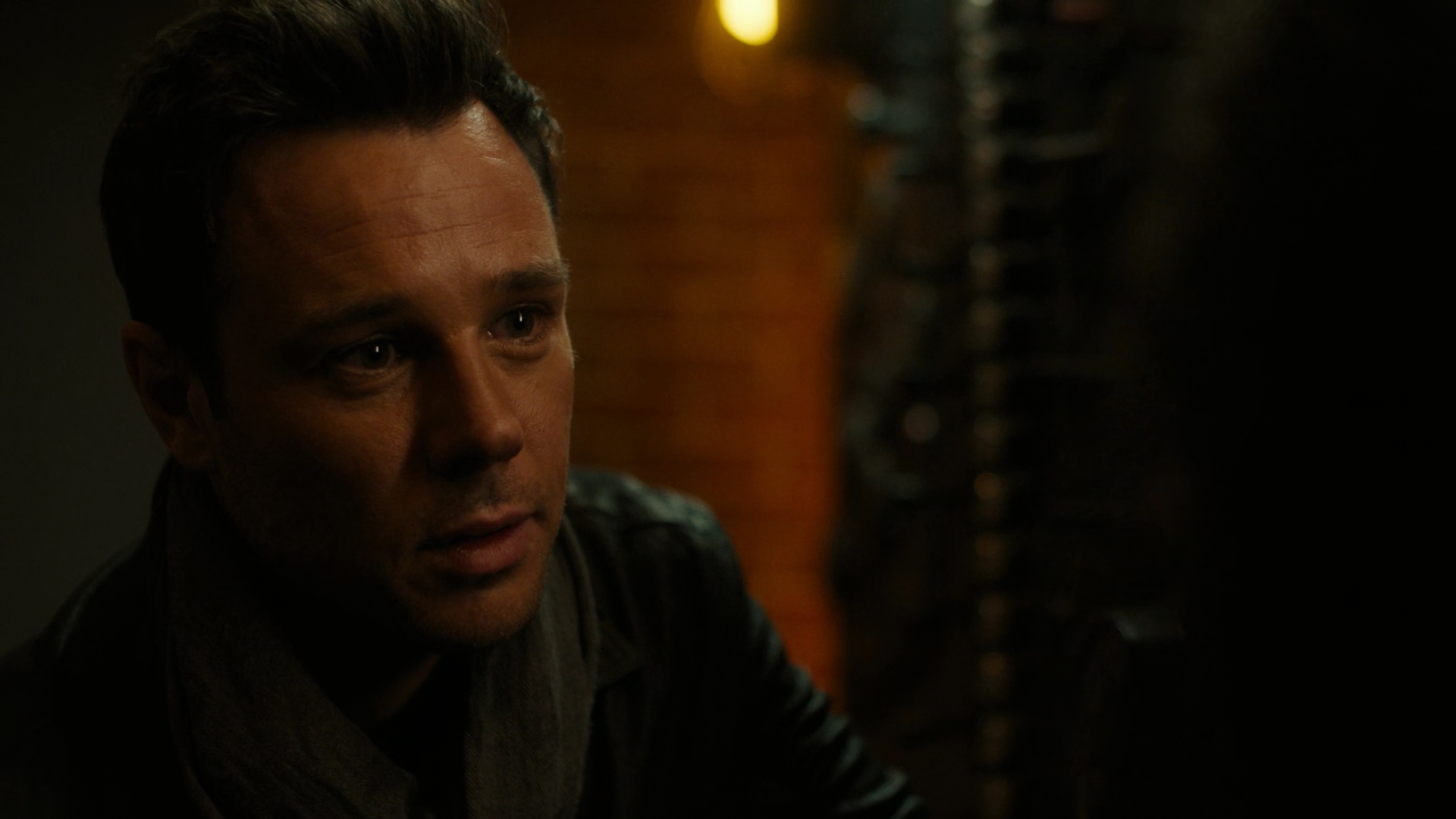 Charmed-Online-dot-nl_Charmed2x01-SafeSpace01498.jpg