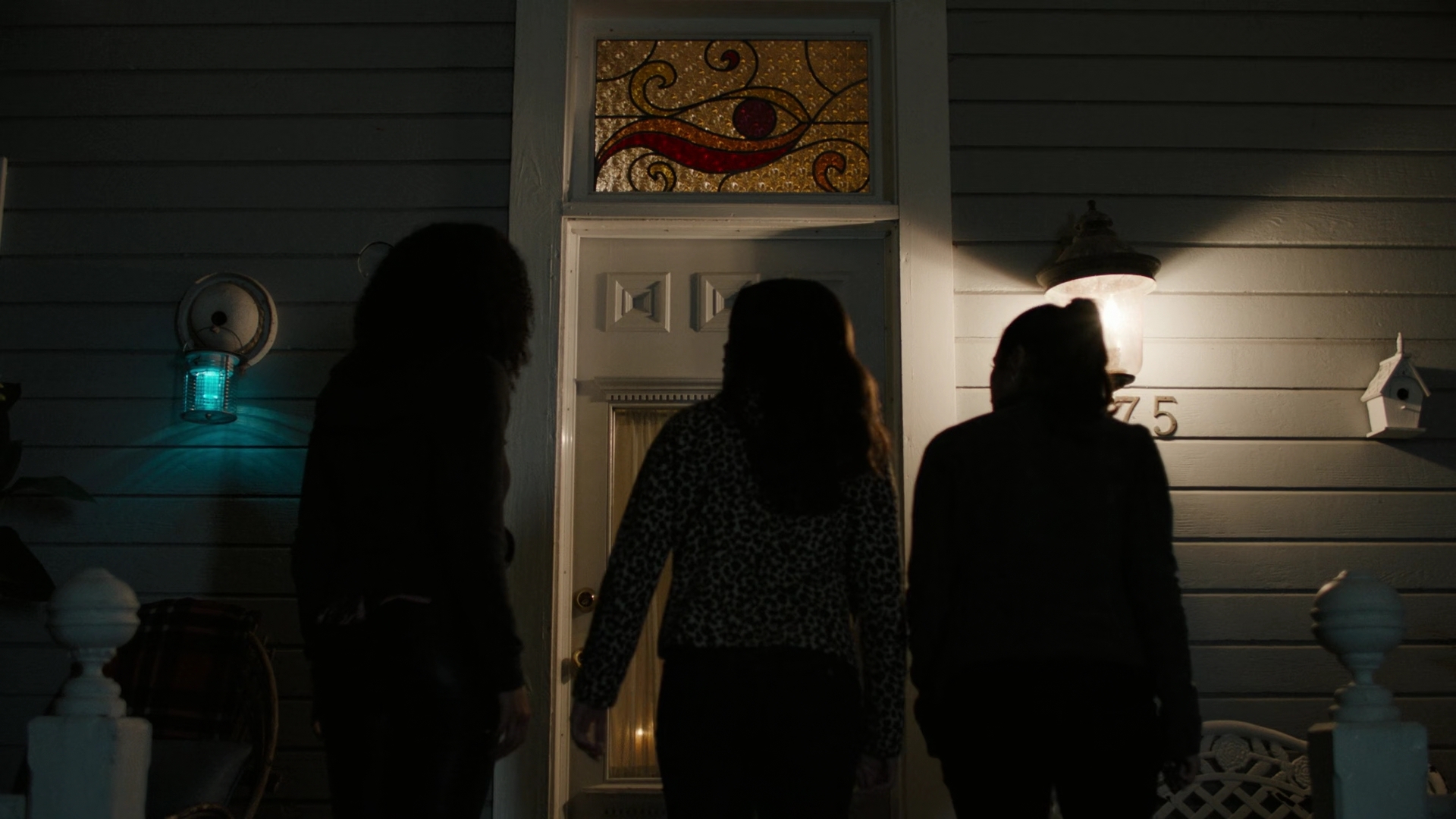 Charmed-Online-dot-nl_Charmed2x01-SafeSpace01676.jpg Charmed-Online-dot-nl_Charmed2x01-SafeSpace01676.jpg