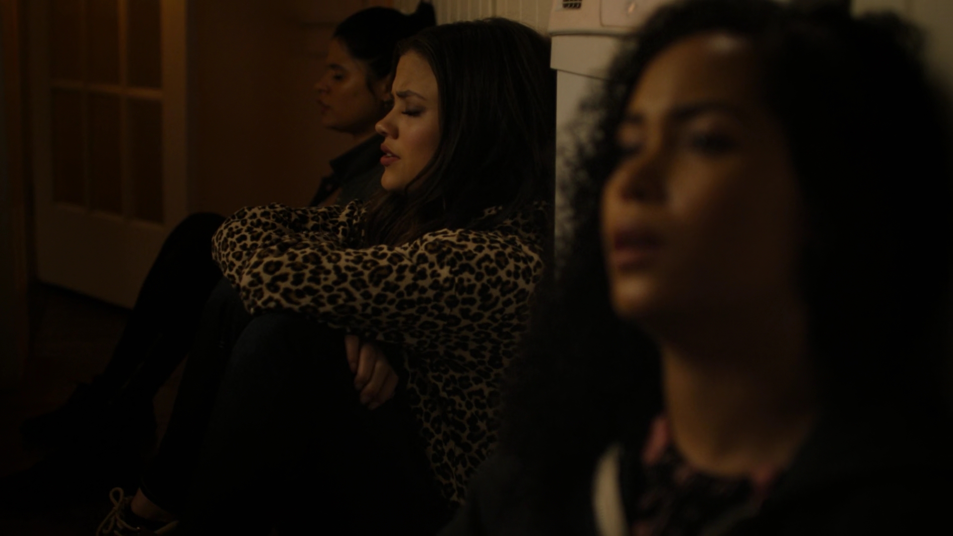 Charmed-Online-dot-nl_Charmed2x01-SafeSpace01771.jpg