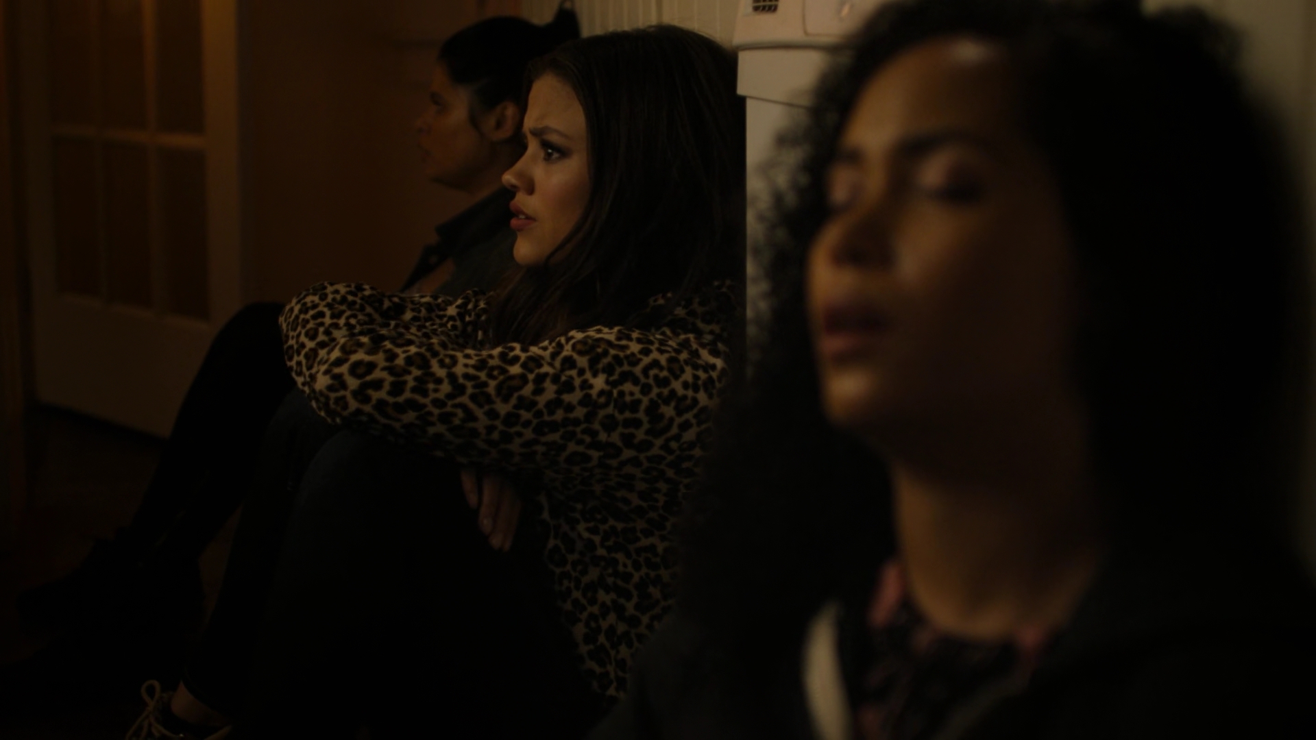 Charmed-Online-dot-nl_Charmed2x01-SafeSpace01772.jpg Charmed-Online-dot-nl_Charmed2x01-SafeSpace01772.jpg