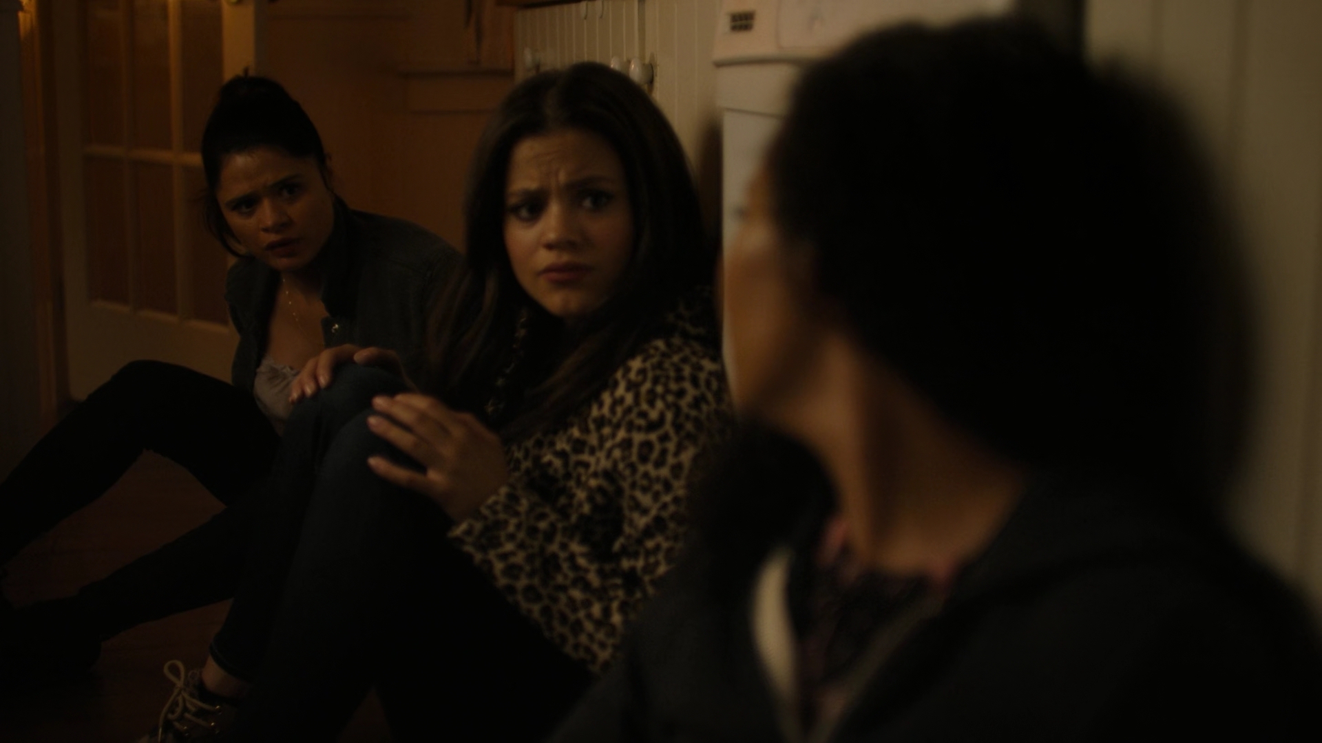 Charmed-Online-dot-nl_Charmed2x01-SafeSpace01787.jpg Charmed-Online-dot-nl_Charmed2x01-SafeSpace01787.jpg