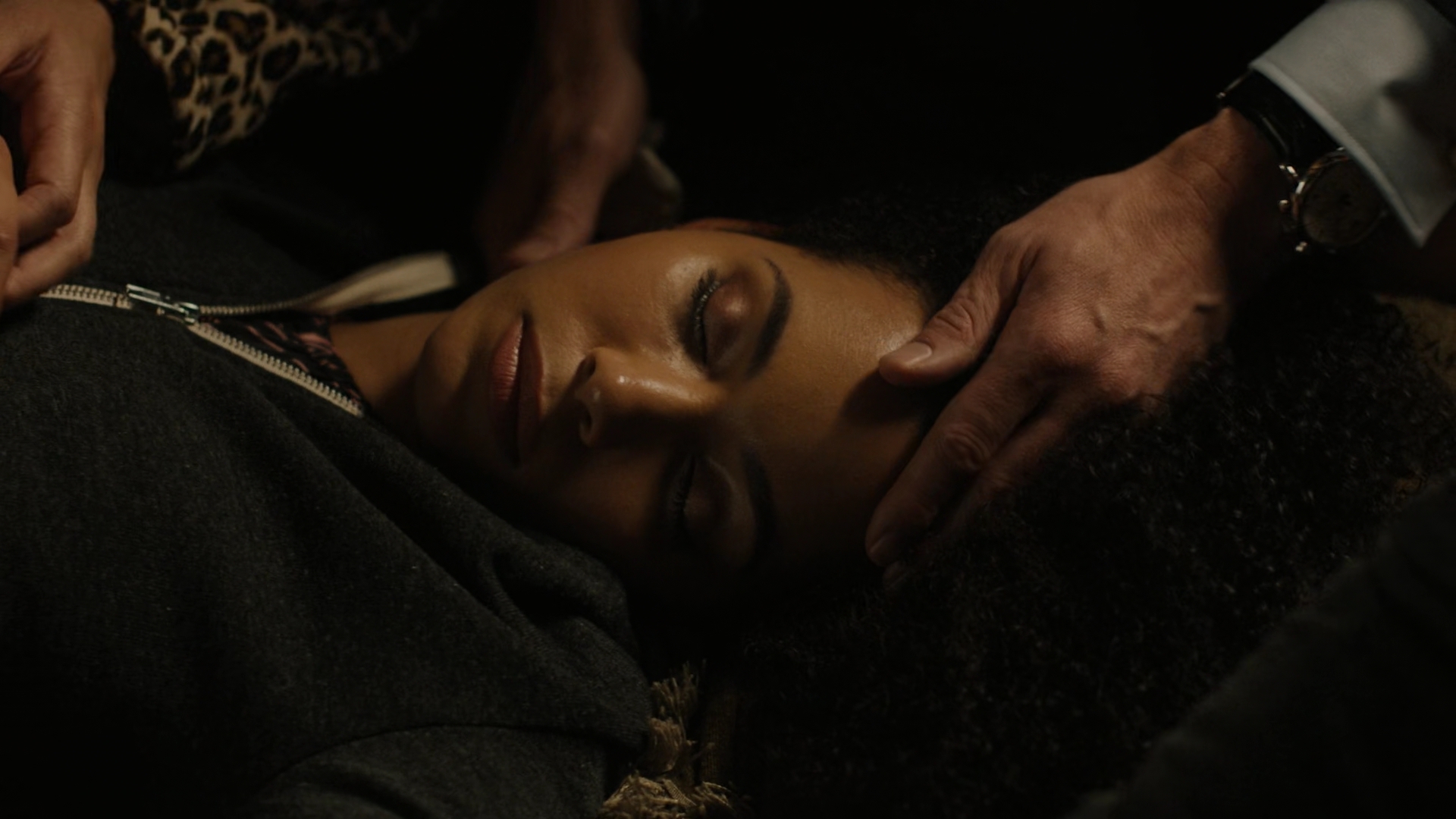 Charmed-Online-dot-nl_Charmed2x01-SafeSpace01899.jpg Charmed-Online-dot-nl_Charmed2x01-SafeSpace01899.jpg