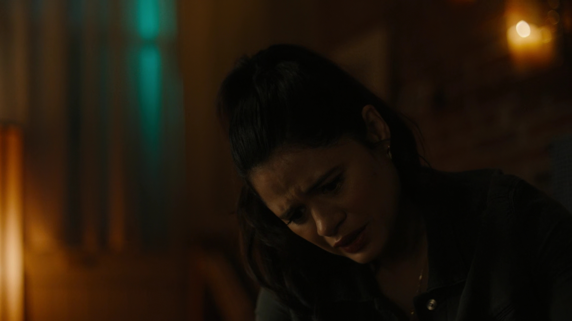 Charmed-Online-dot-nl_Charmed2x01-SafeSpace01900.jpg Charmed-Online-dot-nl_Charmed2x01-SafeSpace01900.jpg