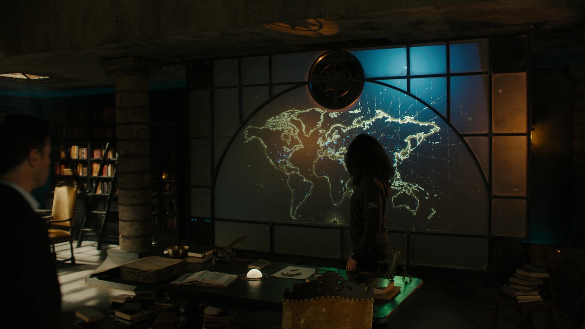 Charmed-Online-dot-nl_Charmed2x01-SafeSpace02049.jpg Charmed-Online-dot-nl_Charmed2x01-SafeSpace02049.jpg