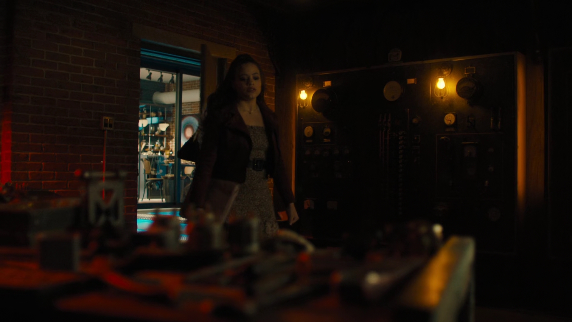 Charmed-Online-dot-nl_Charmed2x02ThingstoDoInSeattleWhenYoureDead00513.jpg