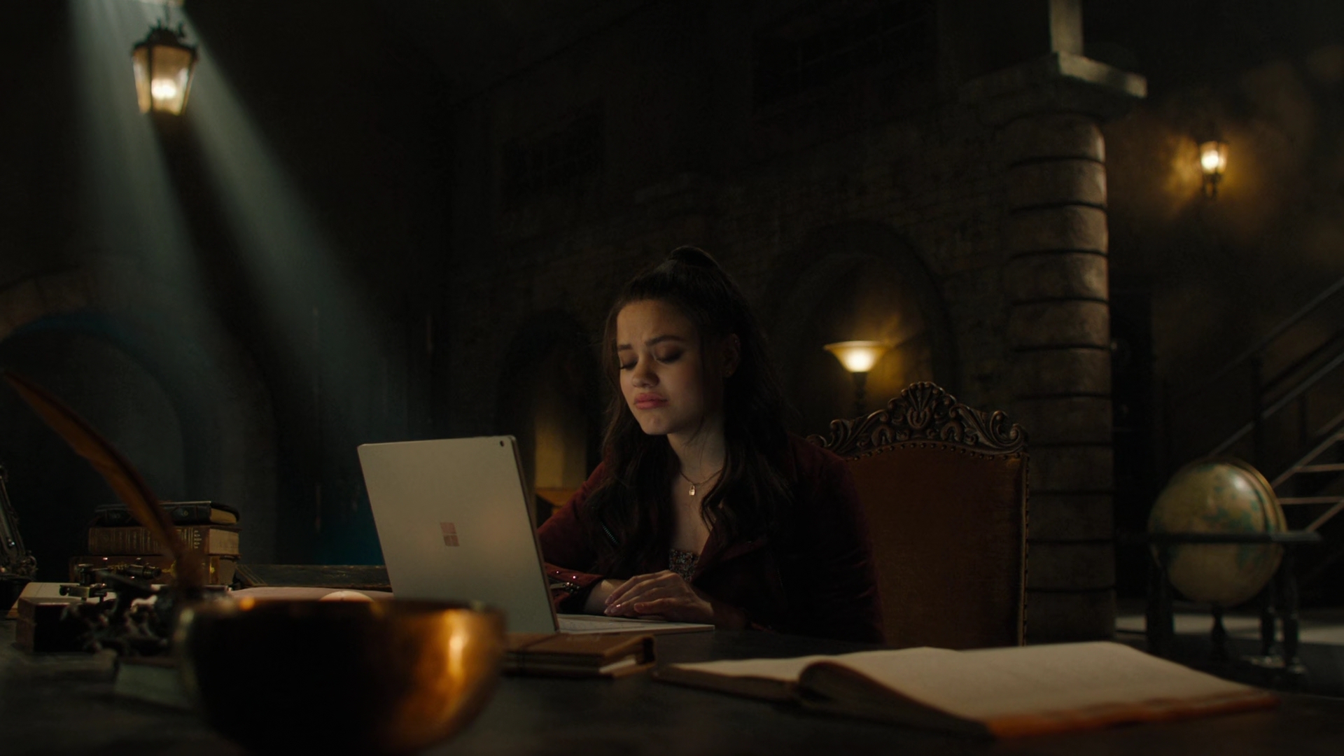 Charmed-Online-dot-nl_Charmed2x02ThingstoDoInSeattleWhenYoureDead00538.jpg