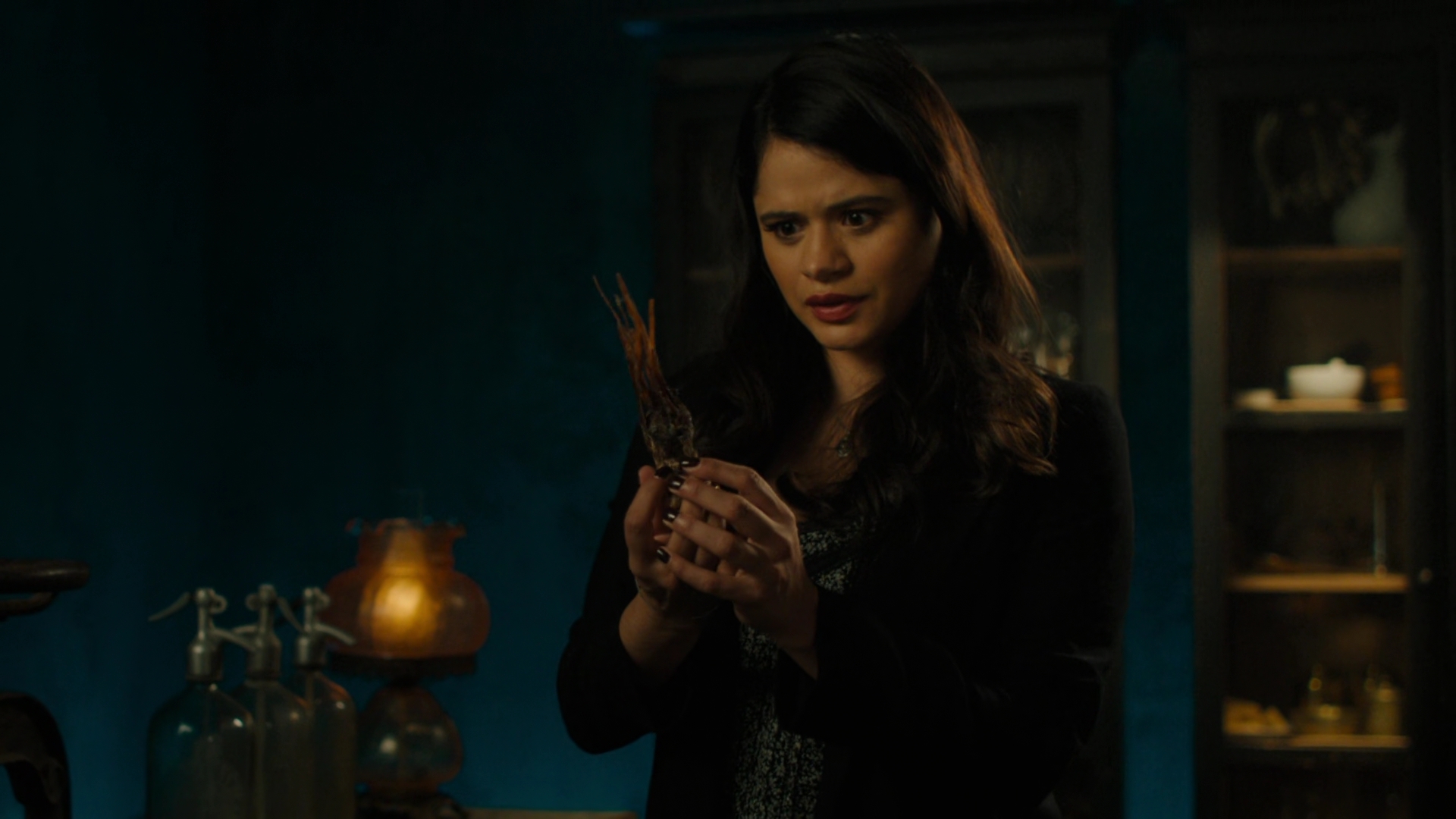 Charmed-Online-dot-nl_Charmed2x02ThingstoDoInSeattleWhenYoureDead00546.jpg Charmed-Online-dot-nl_Charmed2x02ThingstoDoInSeattleWhenYoureDead00546.jpg