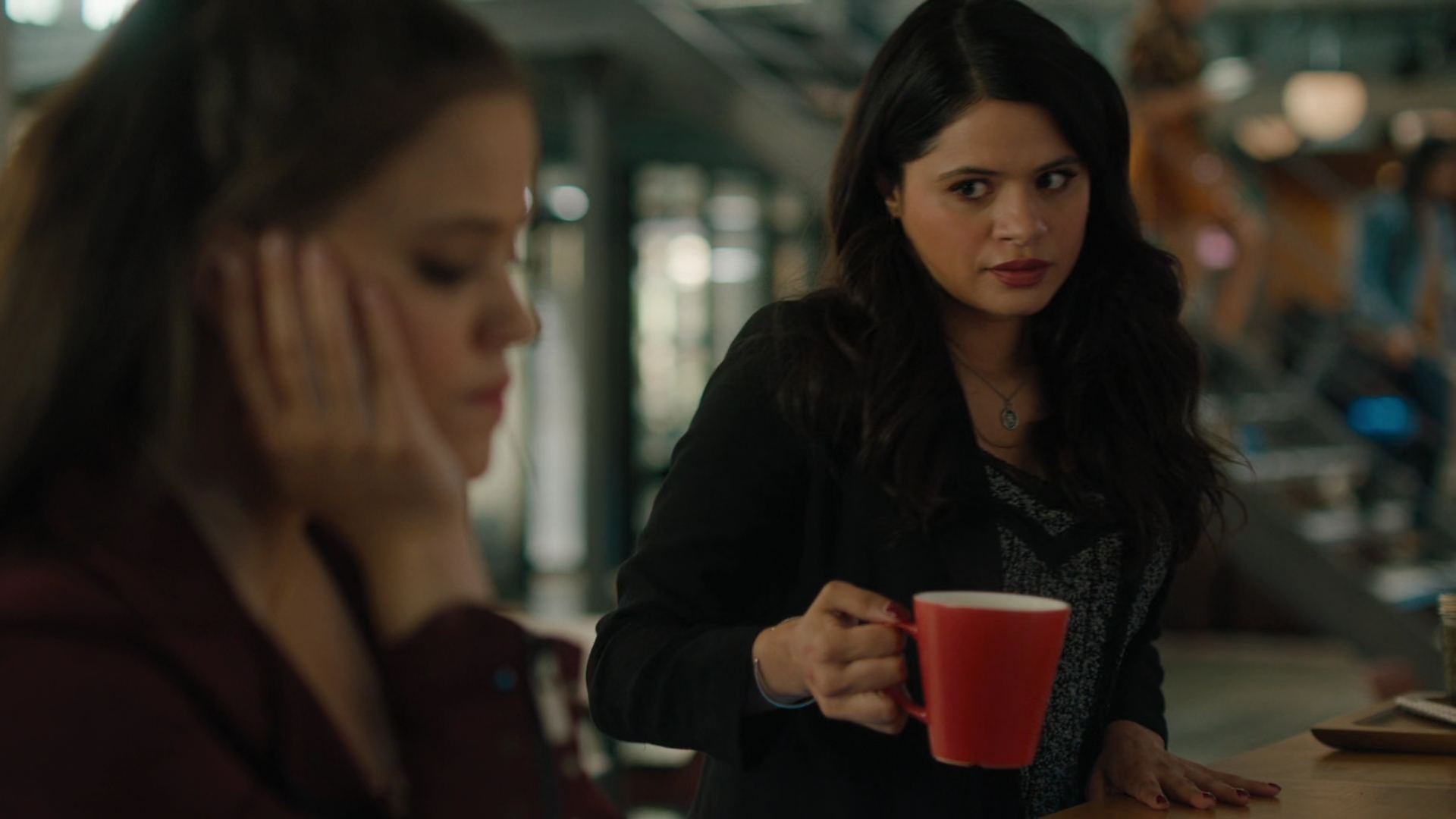 Charmed-Online-dot-nl_Charmed2x02ThingstoDoInSeattleWhenYoureDead00738.jpg Charmed-Online-dot-nl_Charmed2x02ThingstoDoInSeattleWhenYoureDead00738.jpg