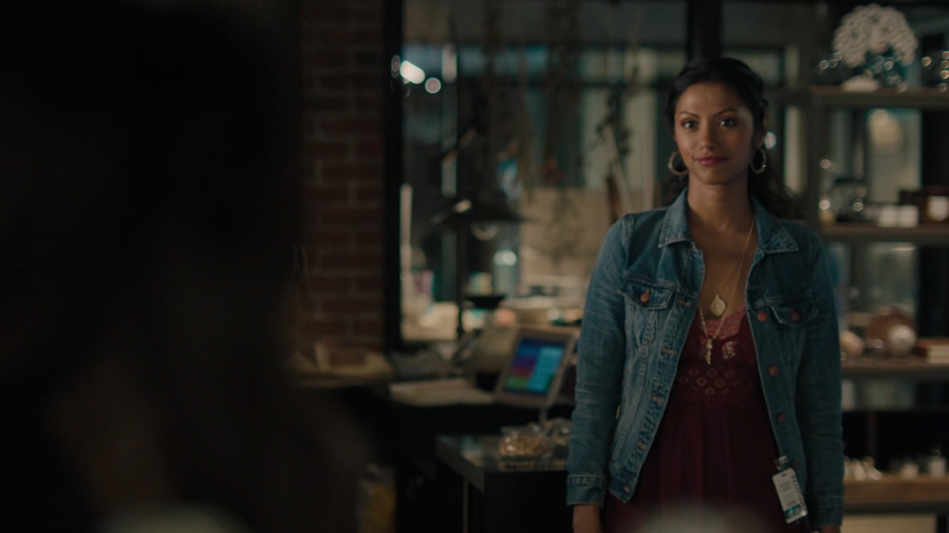 Charmed-Online-dot-nl_Charmed2x02ThingstoDoInSeattleWhenYoureDead00983.jpg Charmed-Online-dot-nl_Charmed2x02ThingstoDoInSeattleWhenYoureDead00983.jpg