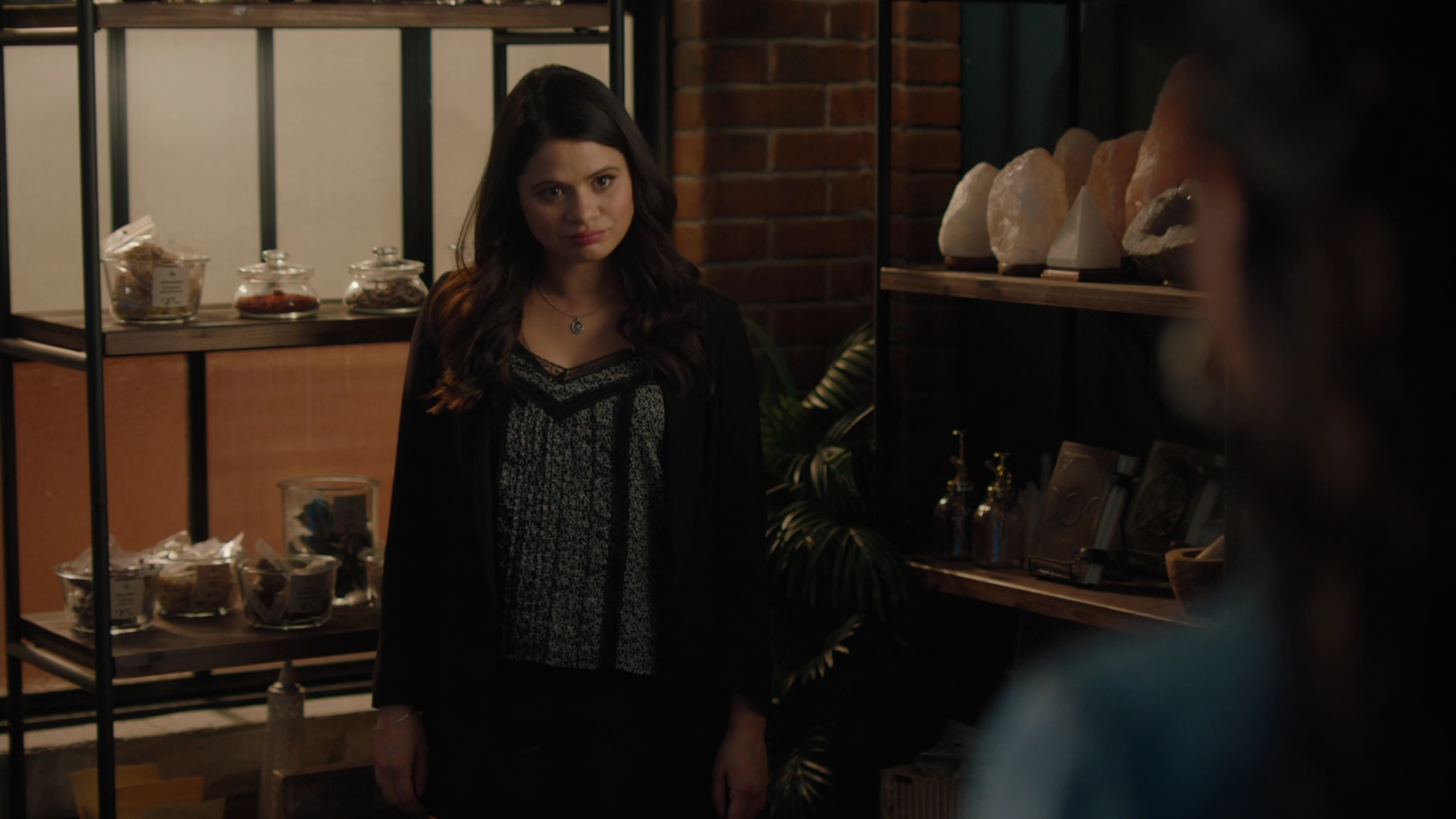 Charmed-Online-dot-nl_Charmed2x02ThingstoDoInSeattleWhenYoureDead00996.jpg Charmed-Online-dot-nl_Charmed2x02ThingstoDoInSeattleWhenYoureDead00996.jpg