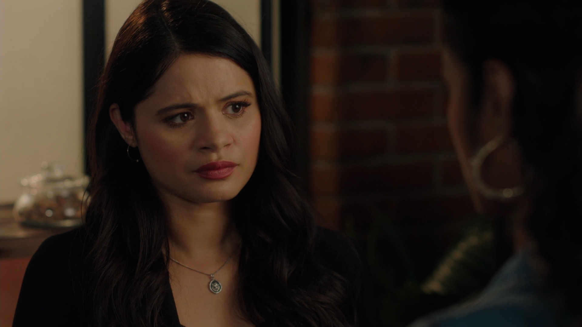 Charmed-Online-dot-nl_Charmed2x02ThingstoDoInSeattleWhenYoureDead01042.jpg Charmed-Online-dot-nl_Charmed2x02ThingstoDoInSeattleWhenYoureDead01042.jpg