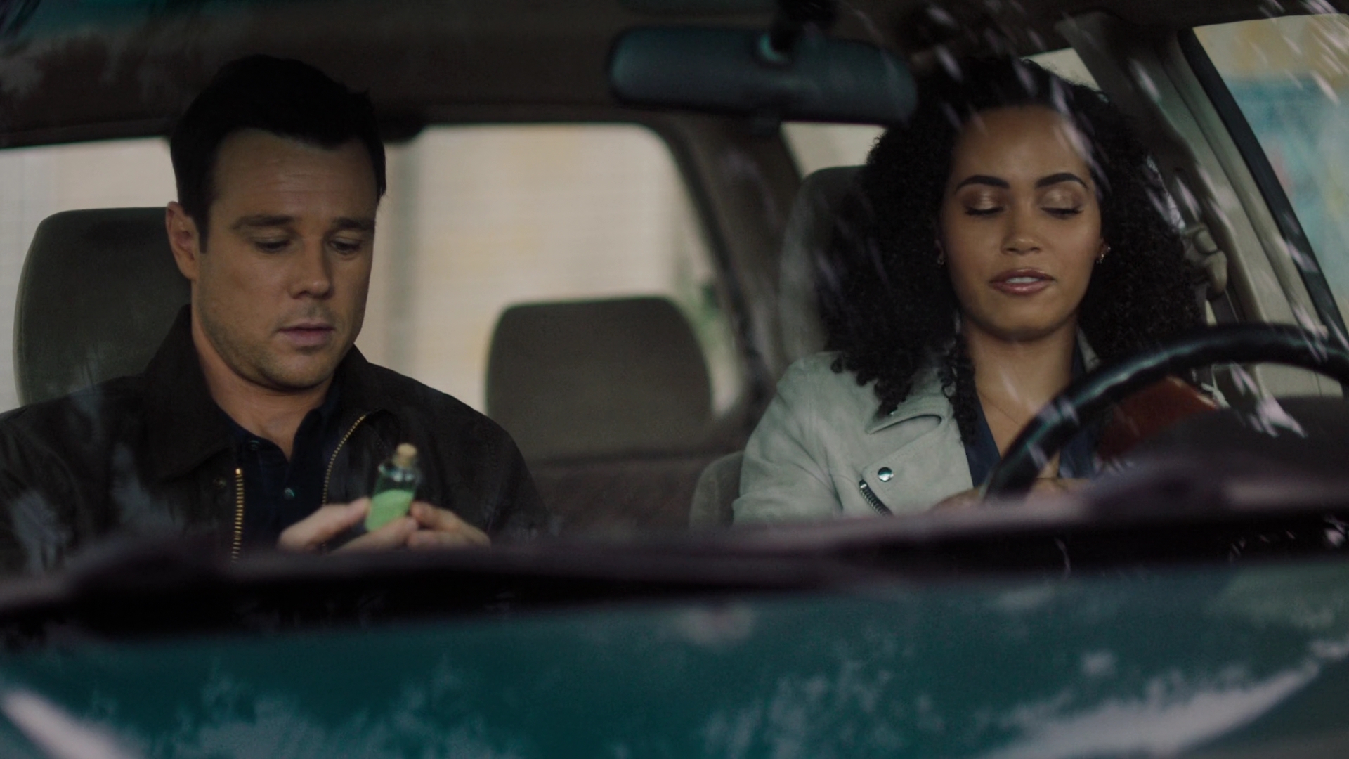 Charmed-Online-dot-nl_Charmed2x02ThingstoDoInSeattleWhenYoureDead01110.jpg