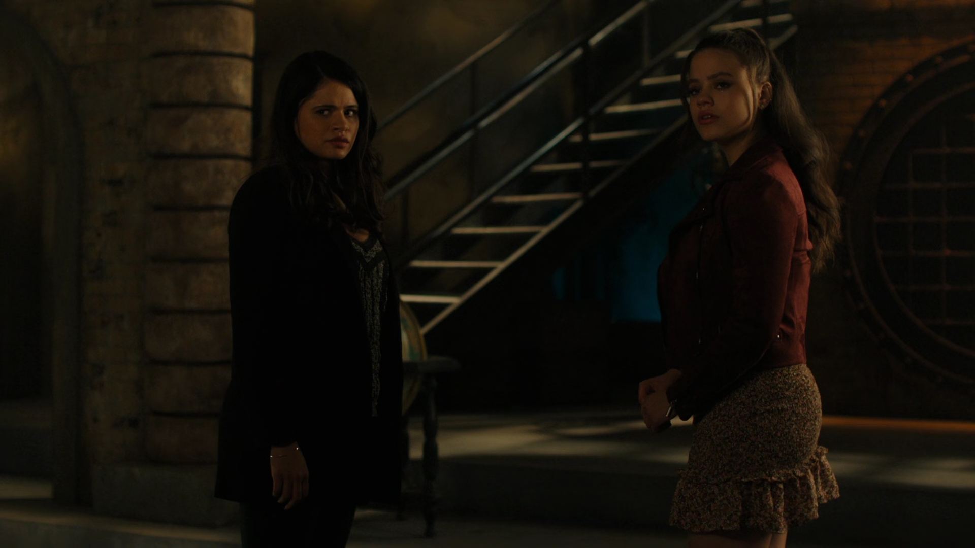 Charmed-Online-dot-nl_Charmed2x02ThingstoDoInSeattleWhenYoureDead01522.jpg