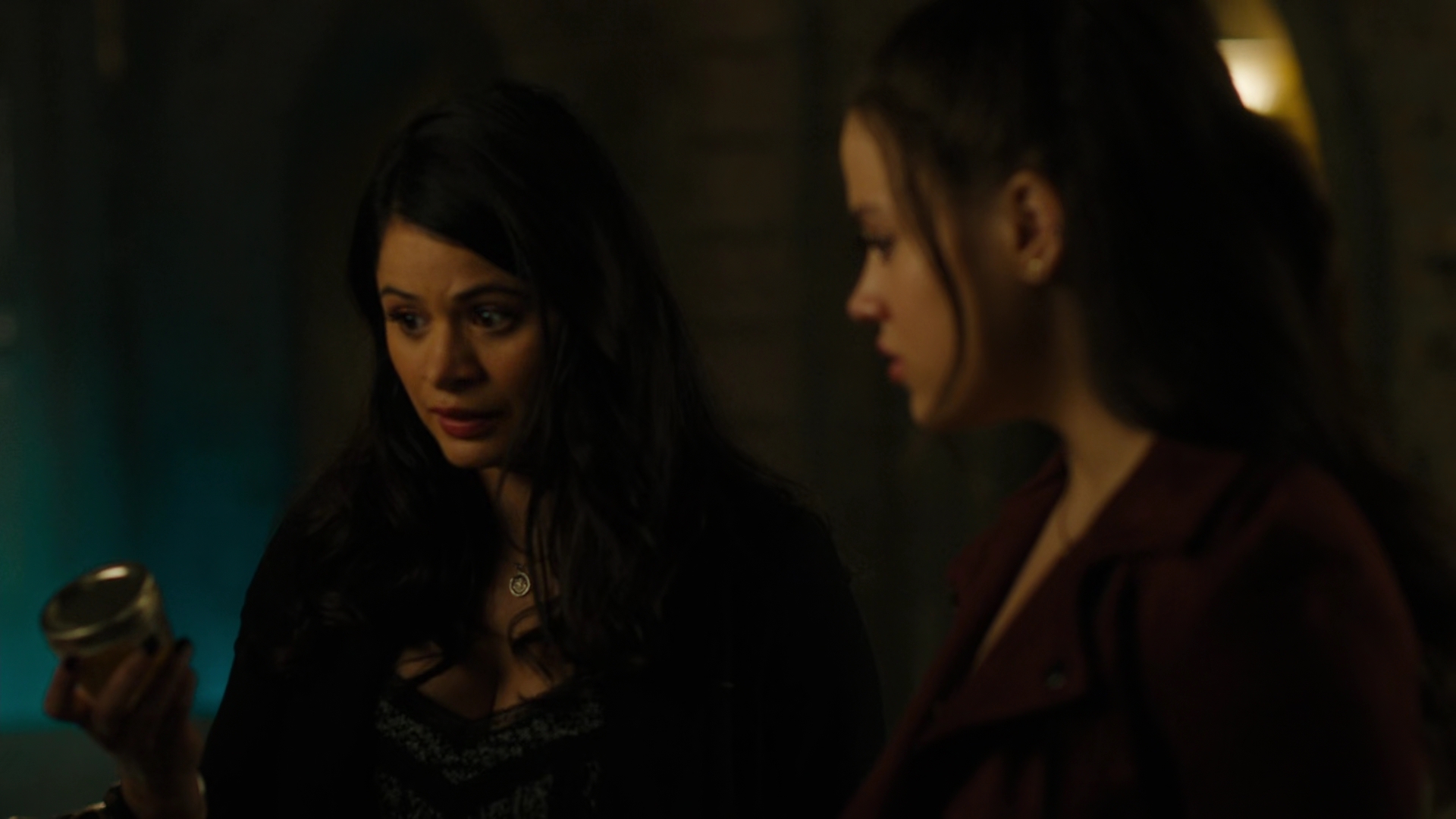 Charmed-Online-dot-nl_Charmed2x02ThingstoDoInSeattleWhenYoureDead01574.jpg