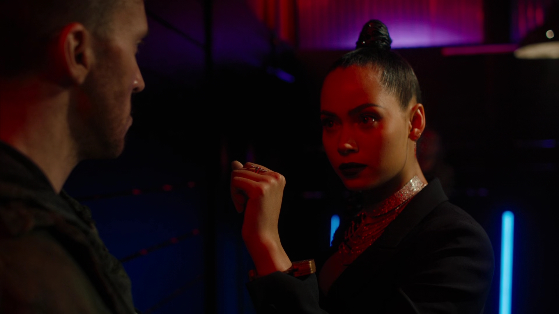 Charmed-Online-dot-nl_Charmed2x02ThingstoDoInSeattleWhenYoureDead01636.jpg