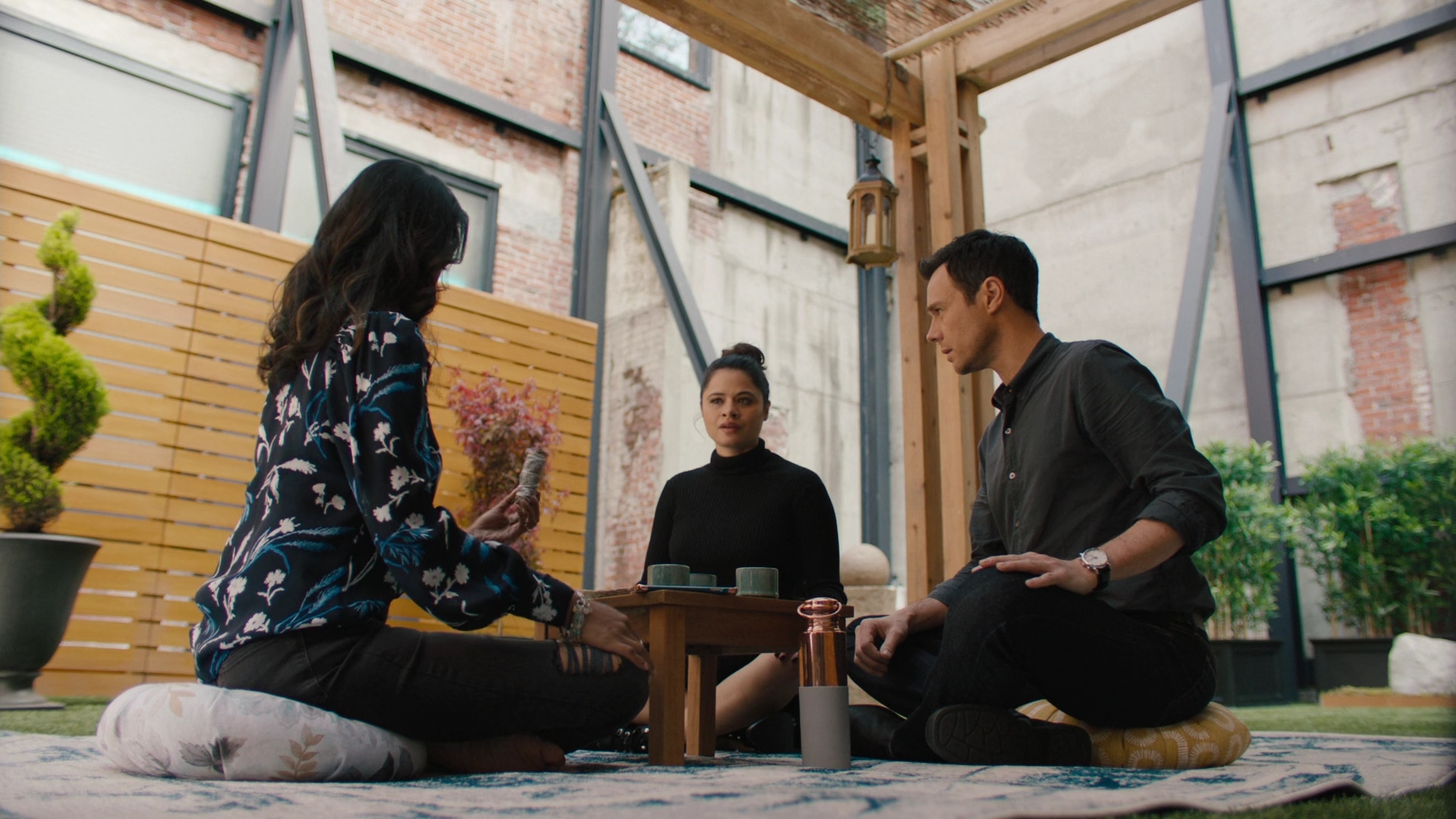 Charmed-Online-dot-nl_Charmed2x03BeCarefulWhatYouWitchFor01409.jpg