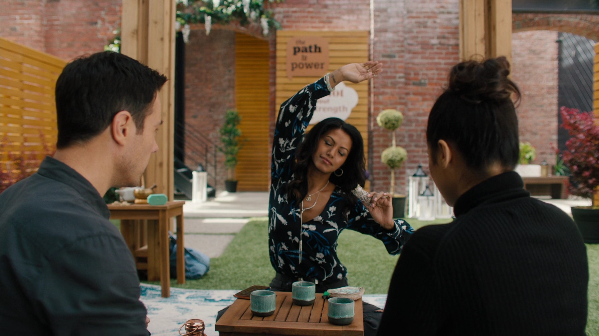 Charmed-Online-dot-nl_Charmed2x03BeCarefulWhatYouWitchFor01430.jpg