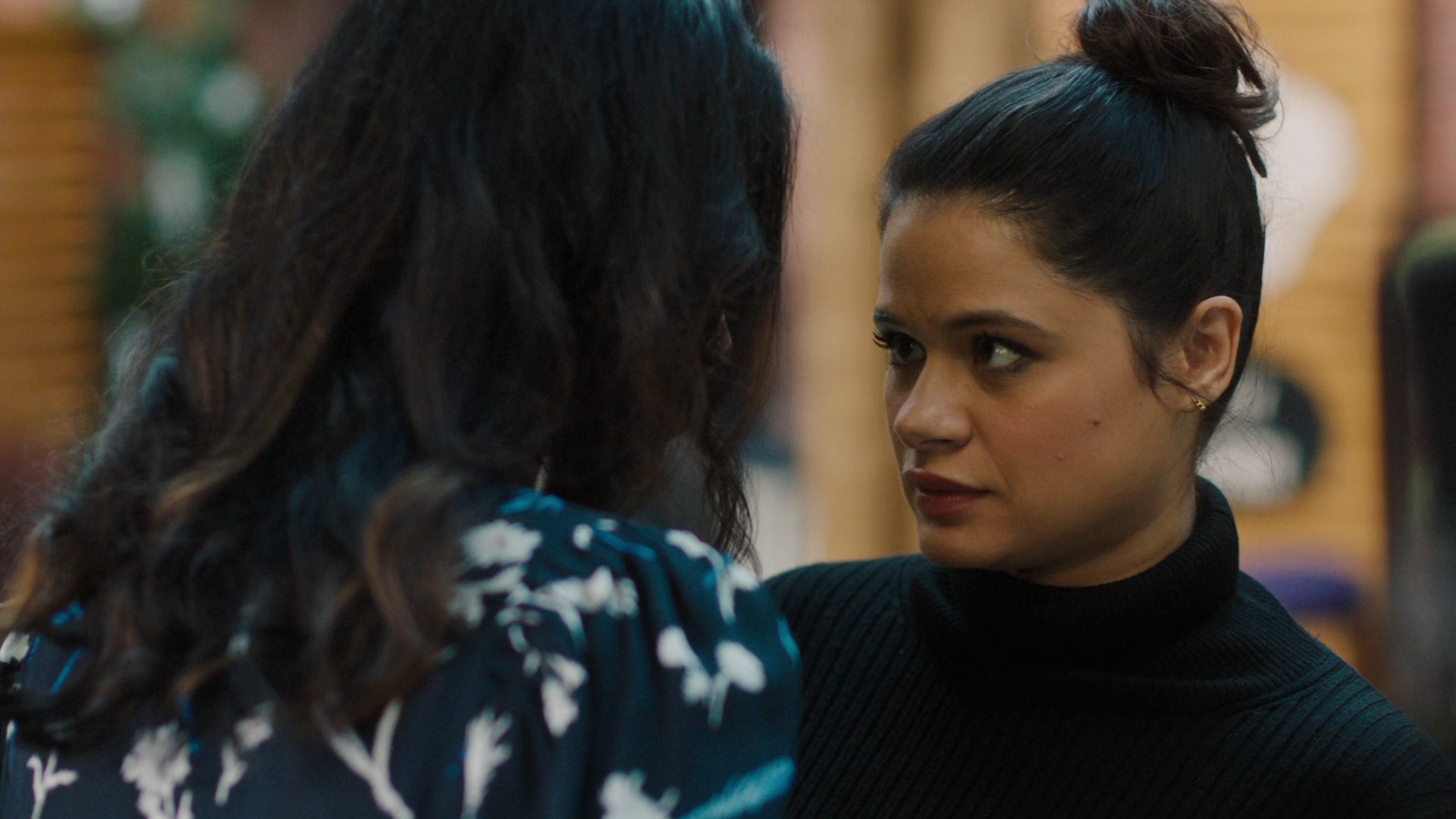 Charmed-Online-dot-nl_Charmed2x03BeCarefulWhatYouWitchFor01626.jpg Charmed-Online-dot-nl_Charmed2x03BeCarefulWhatYouWitchFor01626.jpg