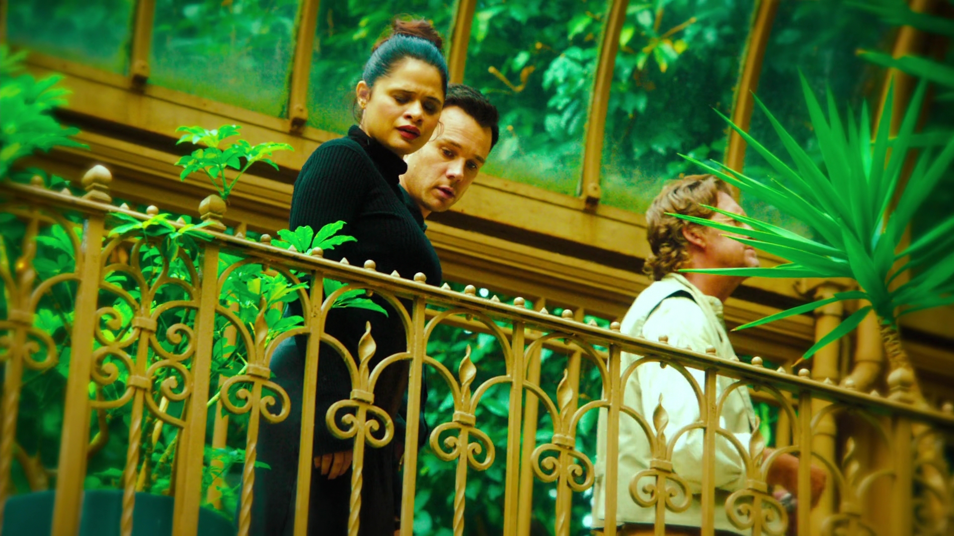 Charmed-Online-dot-nl_Charmed2x03BeCarefulWhatYouWitchFor02025.jpg