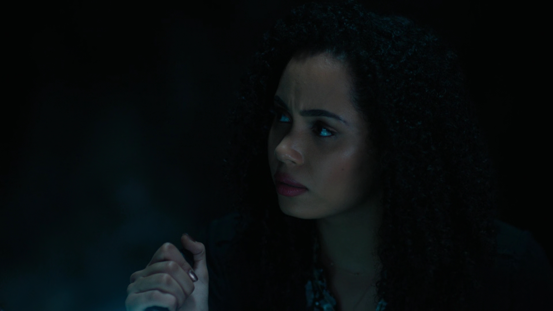 Charmed-Online-dot-nl_Charmed2x04DeconstructingHarry01294.jpg Charmed-Online-dot-nl_Charmed2x04DeconstructingHarry01294.jpg