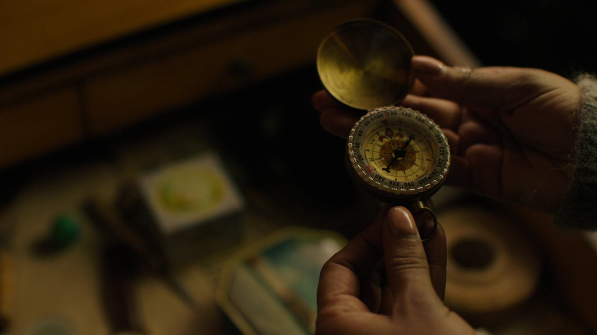 Charmed-Online-dot-nl_Charmed2x04DeconstructingHarry01792.jpg Charmed-Online-dot-nl_Charmed2x04DeconstructingHarry01792.jpg