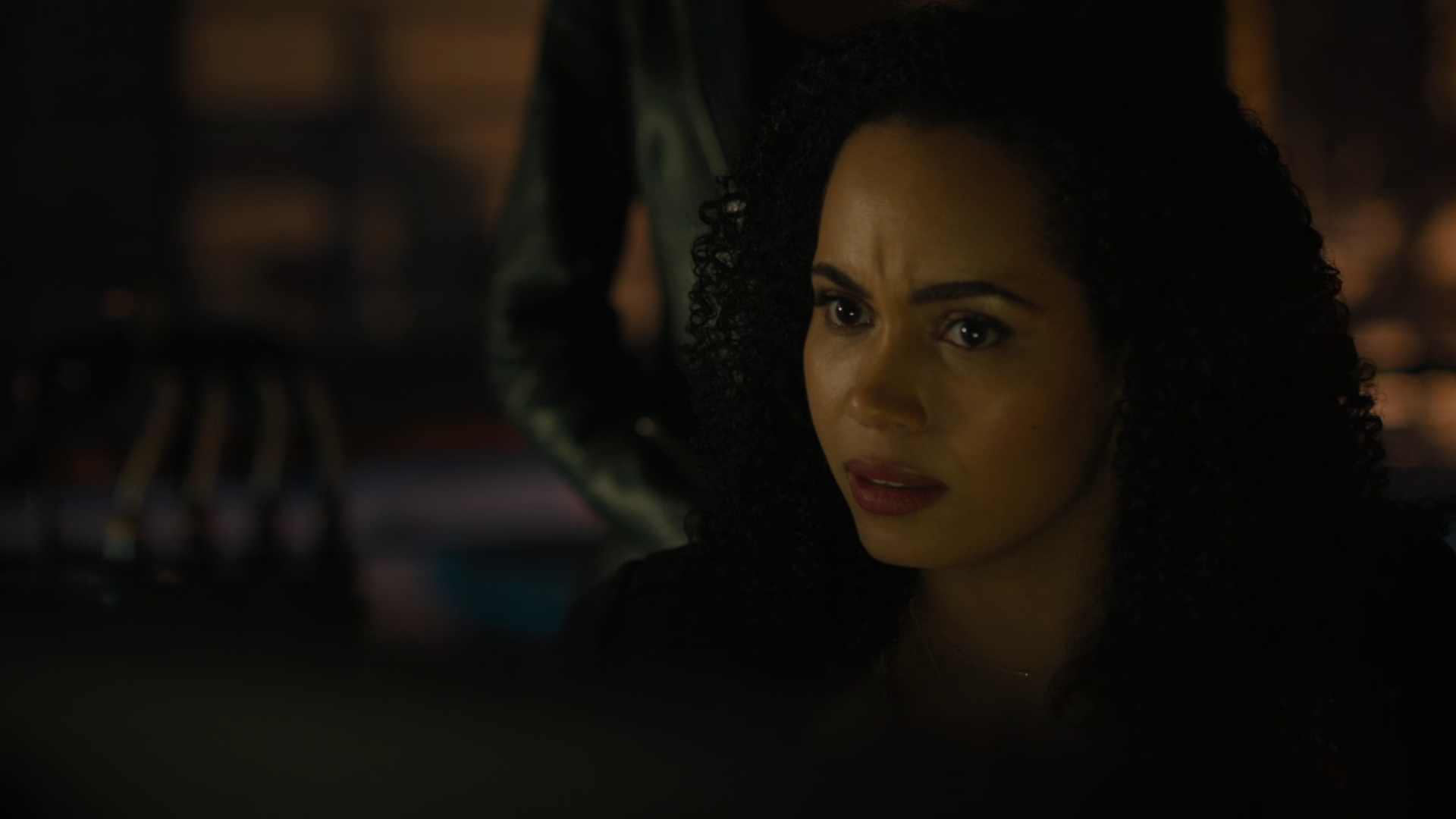 Charmed-Online-dot-nl_Charmed2x04DeconstructingHarry02064.jpg