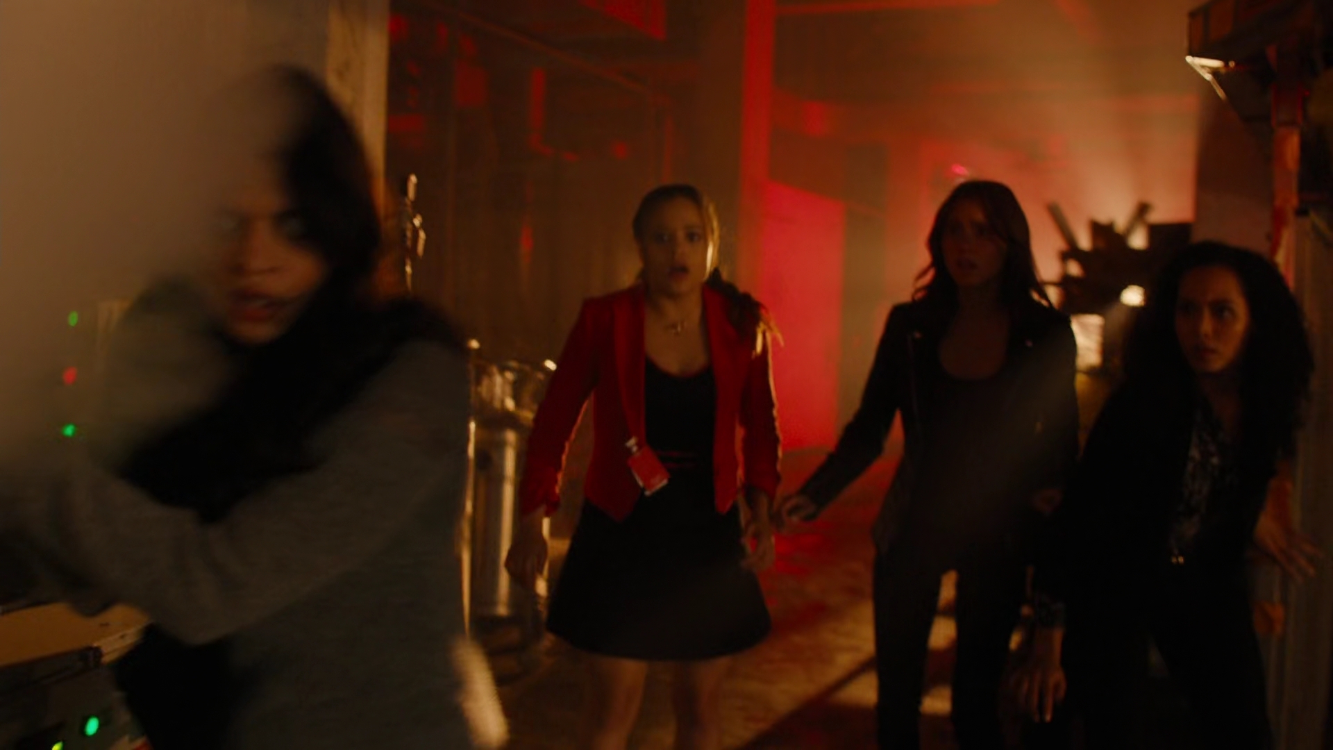 Charmed-Online-dot-nl_Charmed2x04DeconstructingHarry02096.jpg Charmed-Online-dot-nl_Charmed2x04DeconstructingHarry02096.jpg