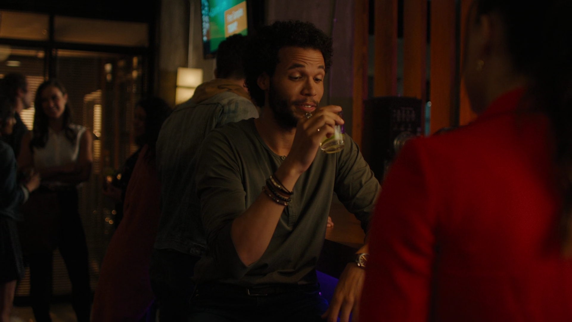 Charmed-Online-dot-nl_Charmed2x04DeconstructingHarry02351.jpg