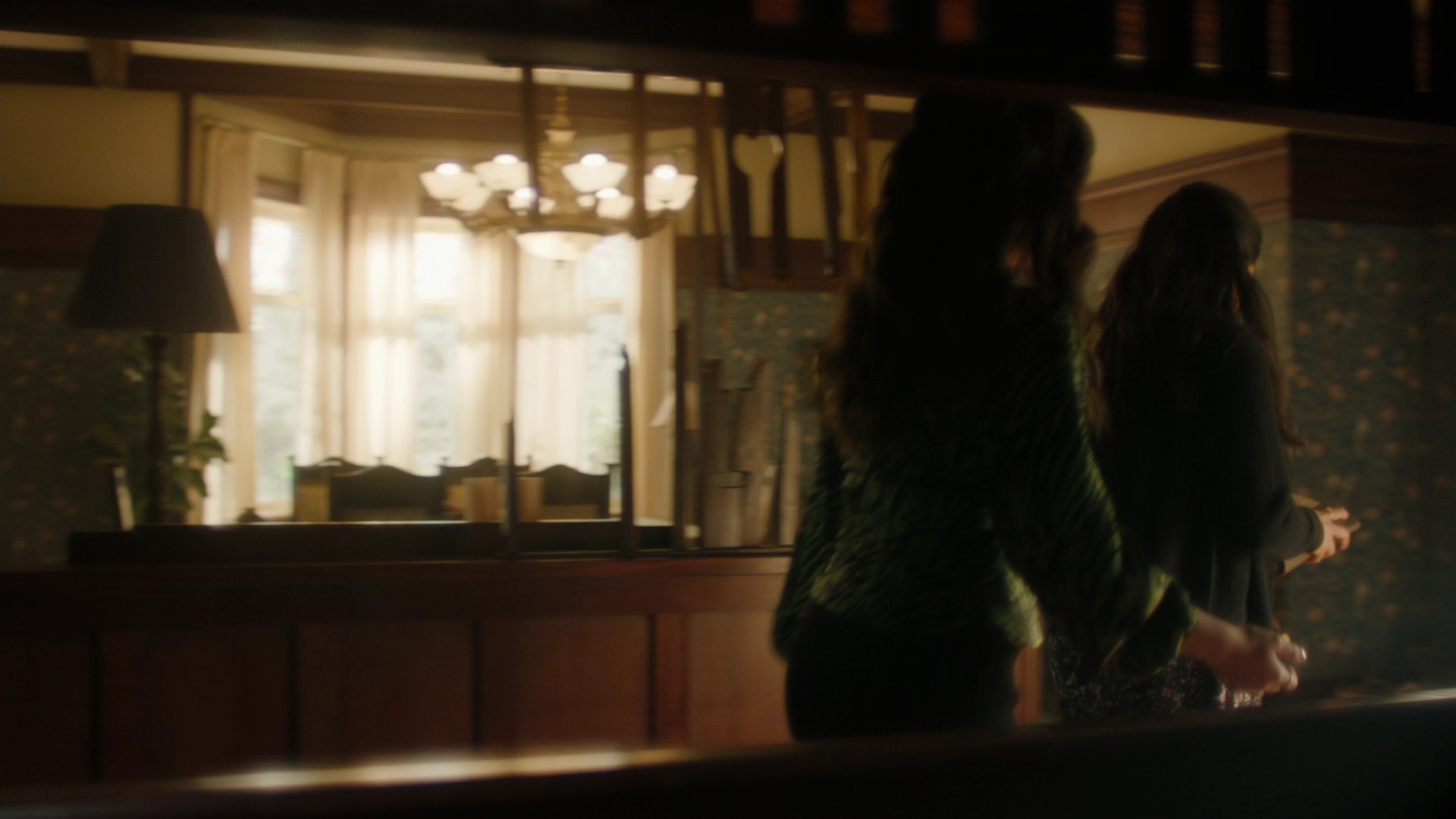 Charmed-Online-dot-nl_2x05TheTruthAboutCatsAndDogs00341.jpg