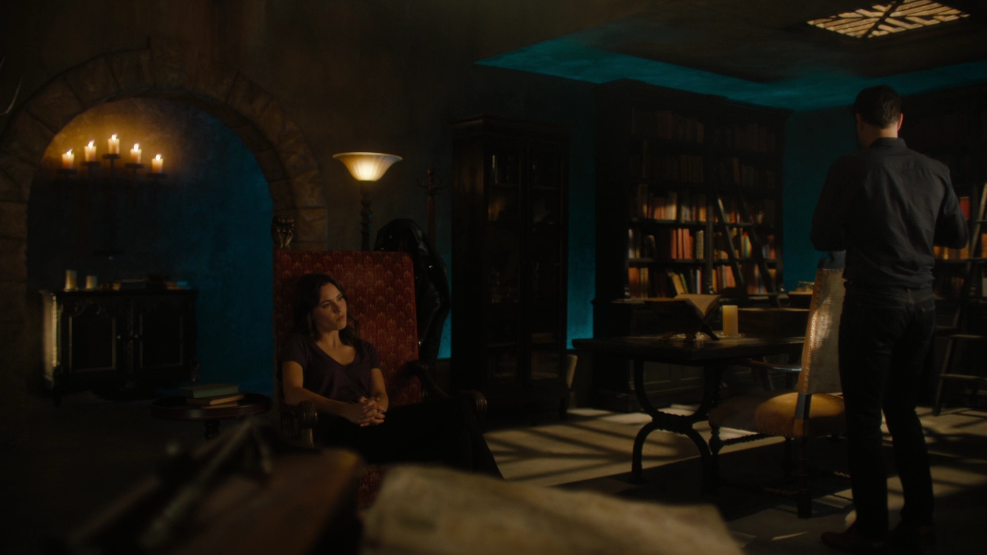 Charmed-Online-dot-nl_2x05TheTruthAboutCatsAndDogs00451.jpg