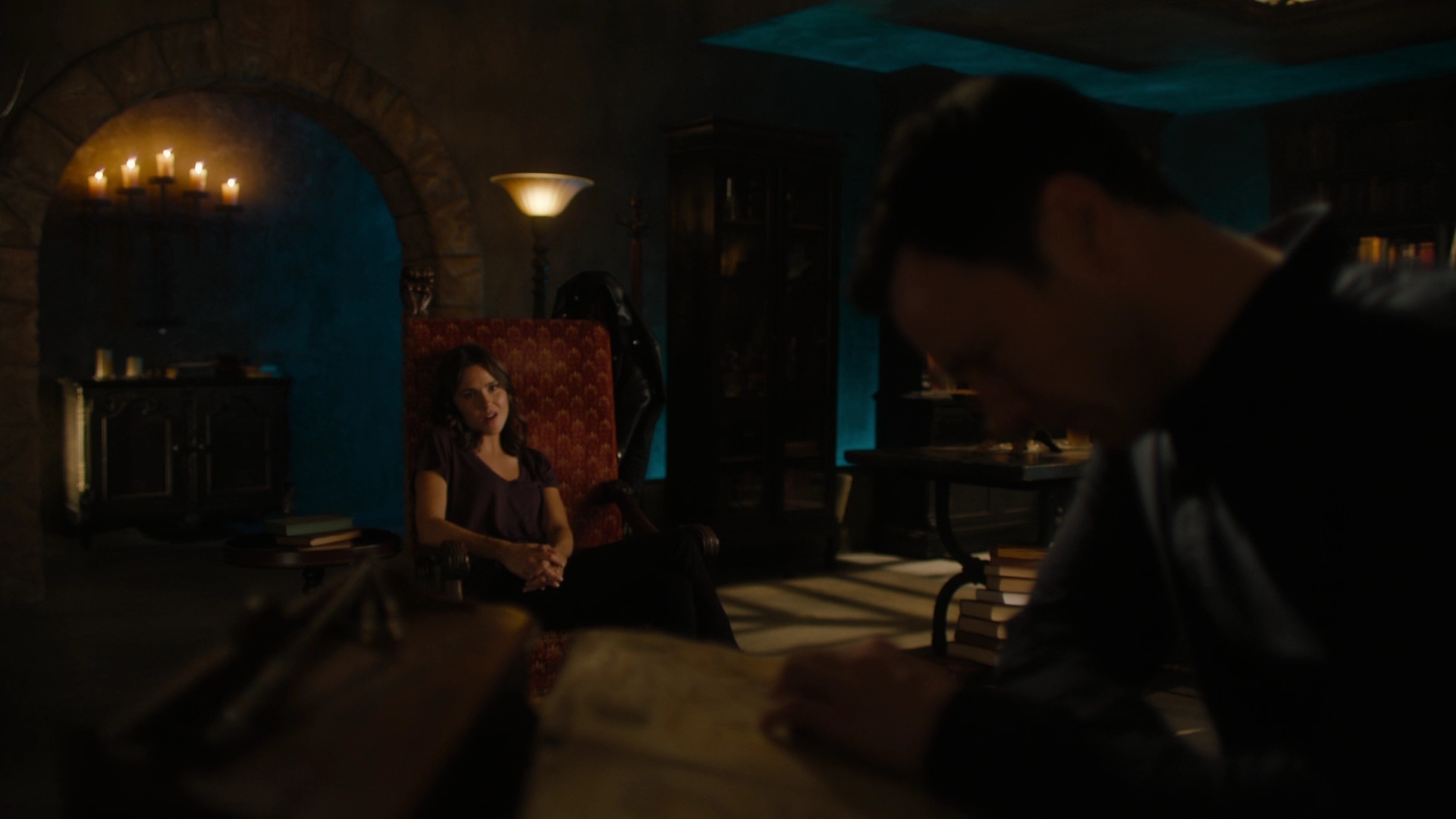 Charmed-Online-dot-nl_2x05TheTruthAboutCatsAndDogs00485.jpg