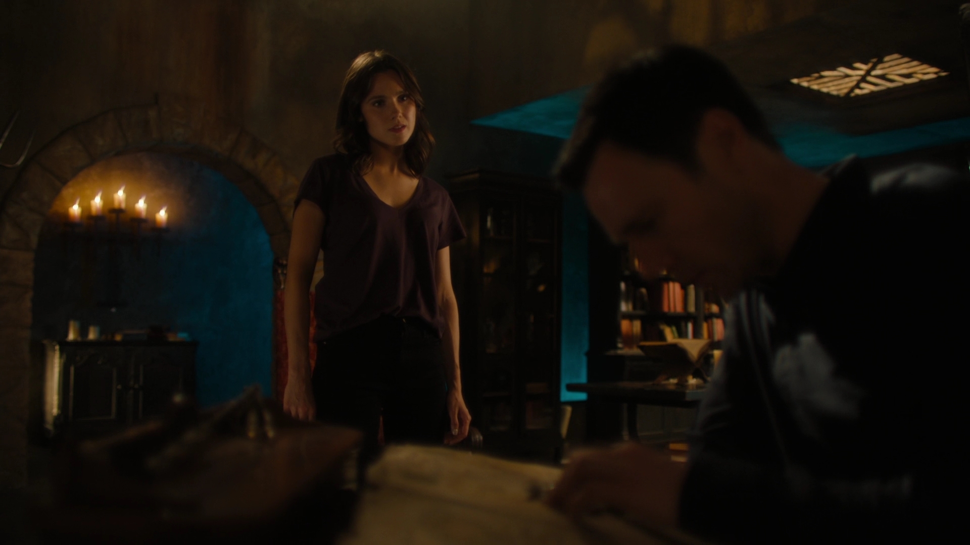 Charmed-Online-dot-nl_2x05TheTruthAboutCatsAndDogs00508.jpg