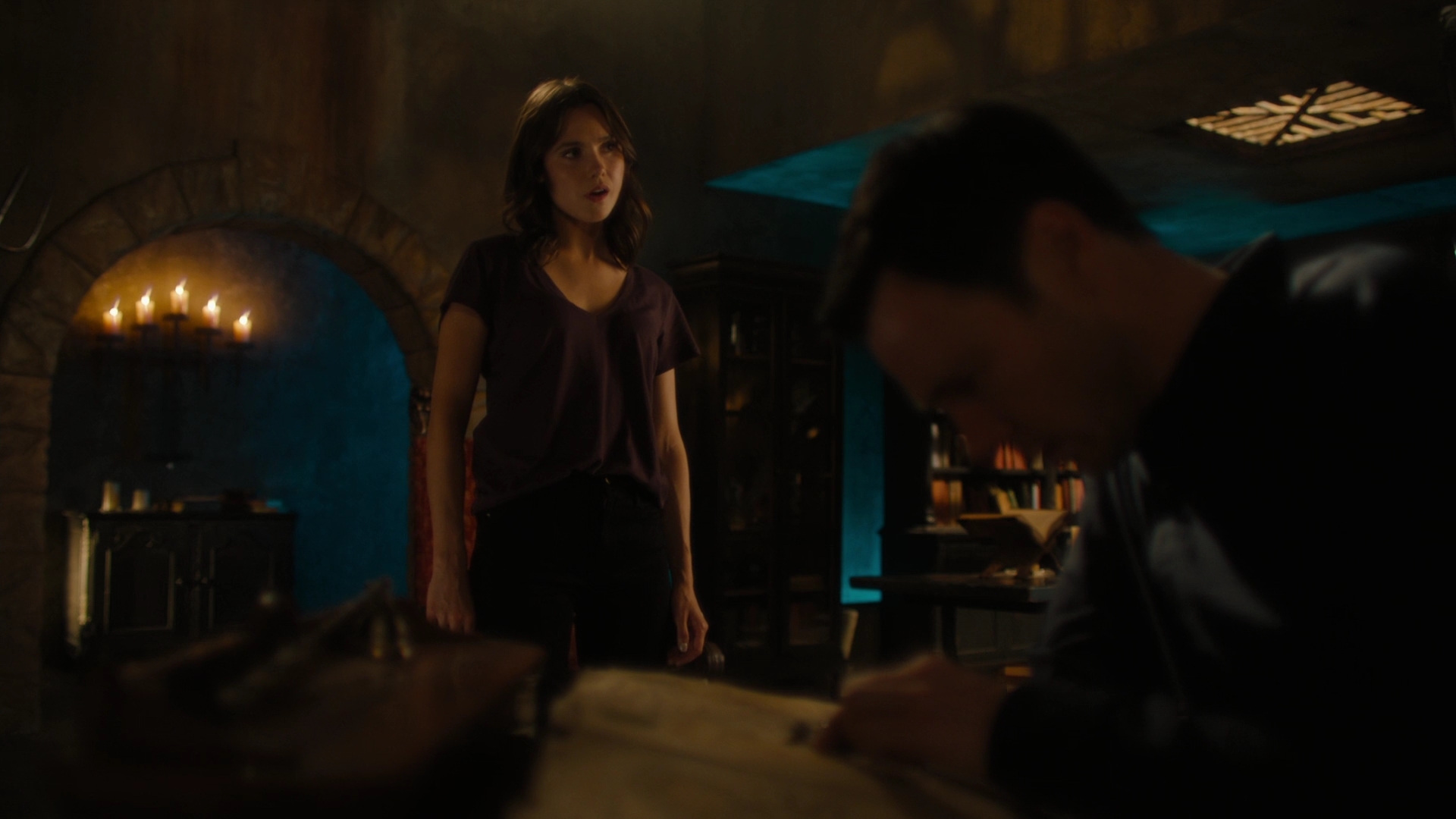 Charmed-Online-dot-nl_2x05TheTruthAboutCatsAndDogs00509.jpg