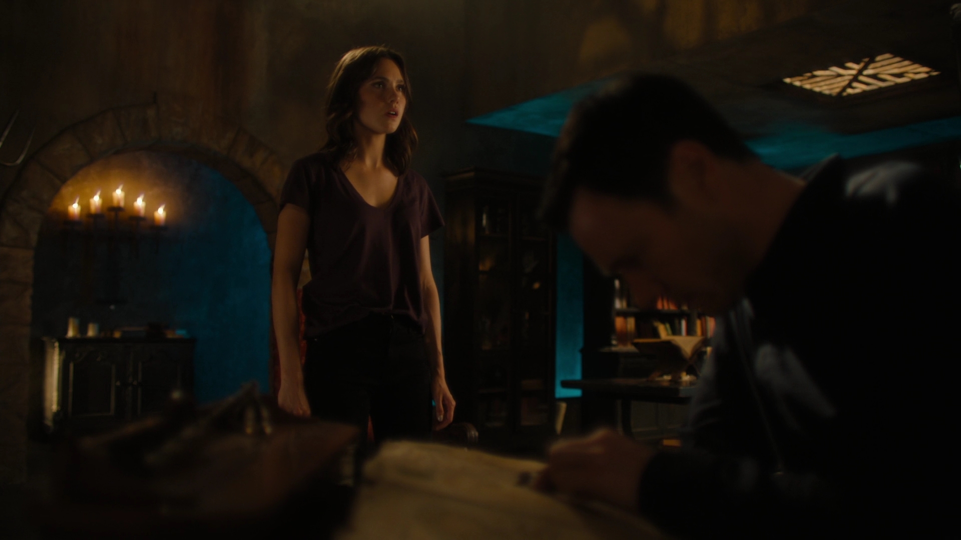Charmed-Online-dot-nl_2x05TheTruthAboutCatsAndDogs00510.jpg