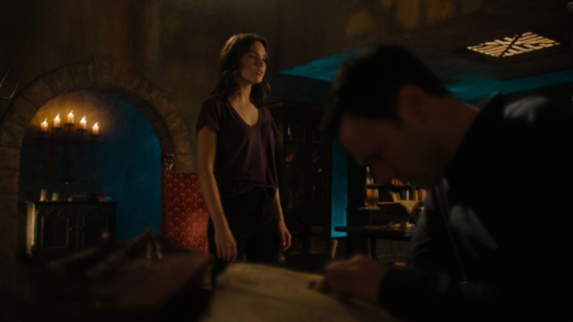 Charmed-Online-dot-nl_2x05TheTruthAboutCatsAndDogs00511.jpg