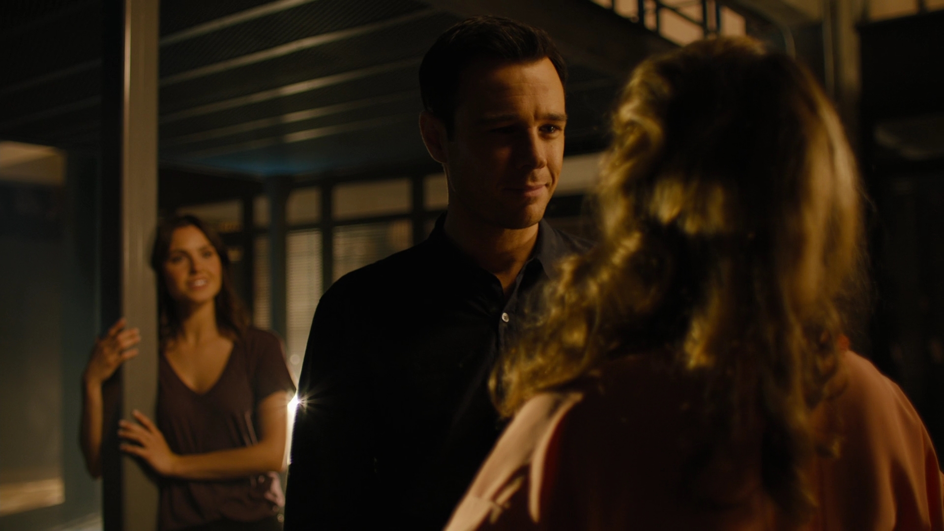 Charmed-Online-dot-nl_2x05TheTruthAboutCatsAndDogs00939.jpg