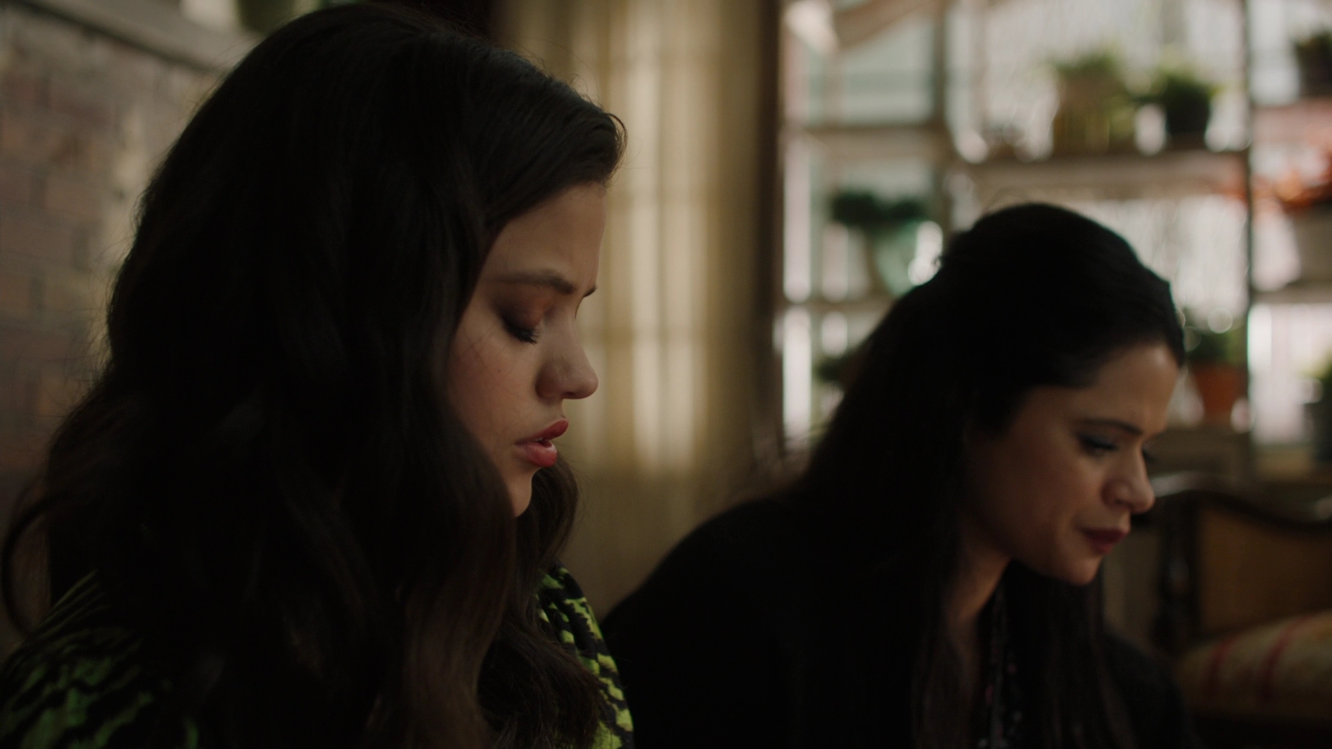 Charmed-Online-dot-nl_2x05TheTruthAboutCatsAndDogs01146.jpg