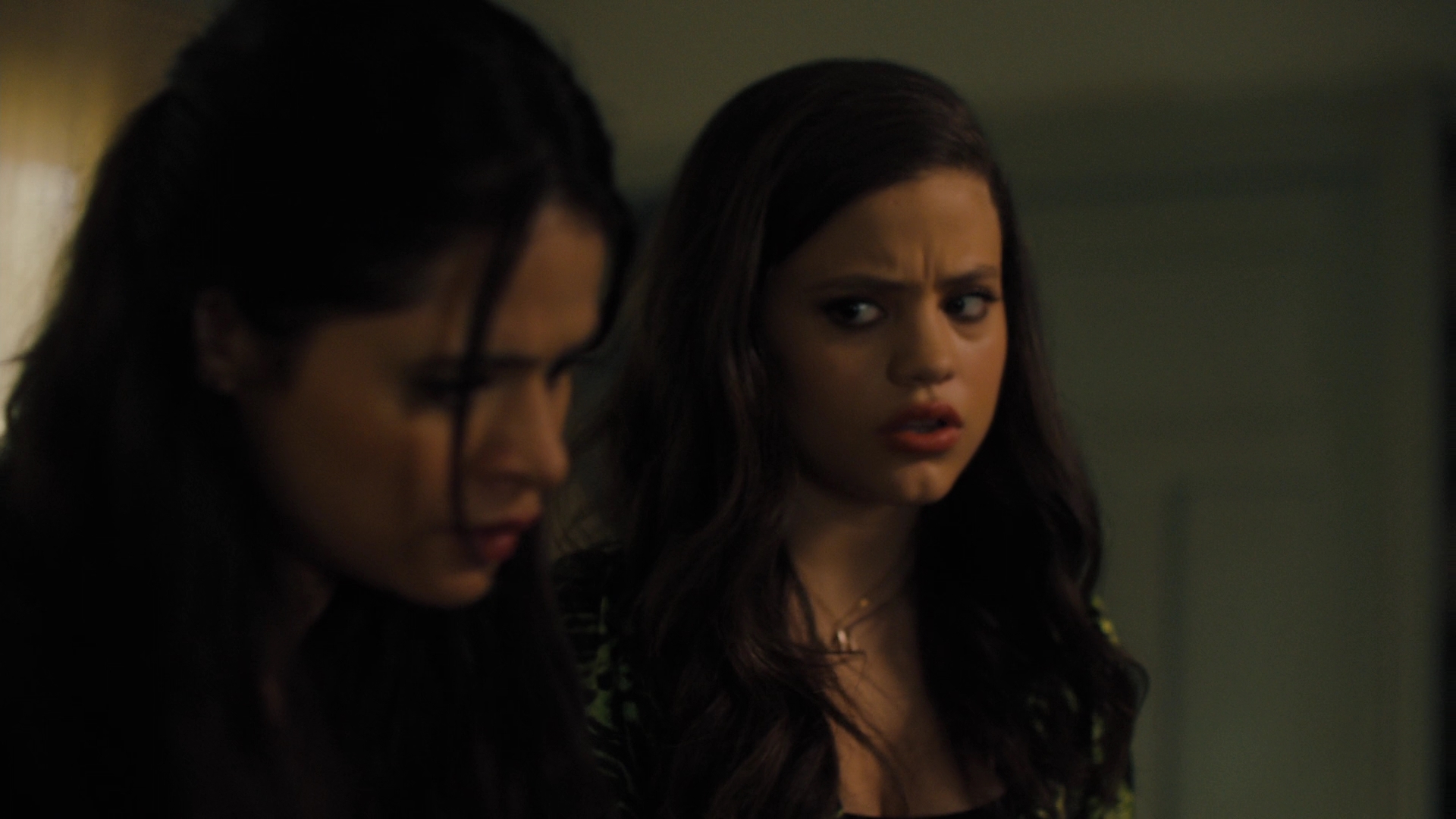 Charmed-Online-dot-nl_2x05TheTruthAboutCatsAndDogs02034.jpg