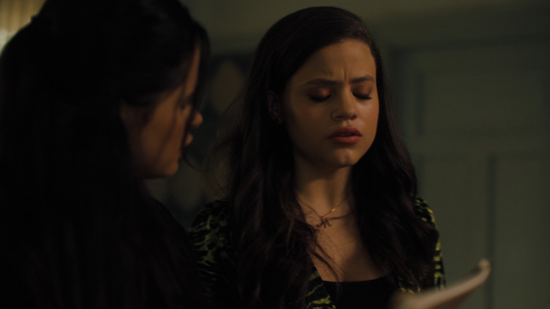 Charmed-Online-dot-nl_2x05TheTruthAboutCatsAndDogs02040.jpg
