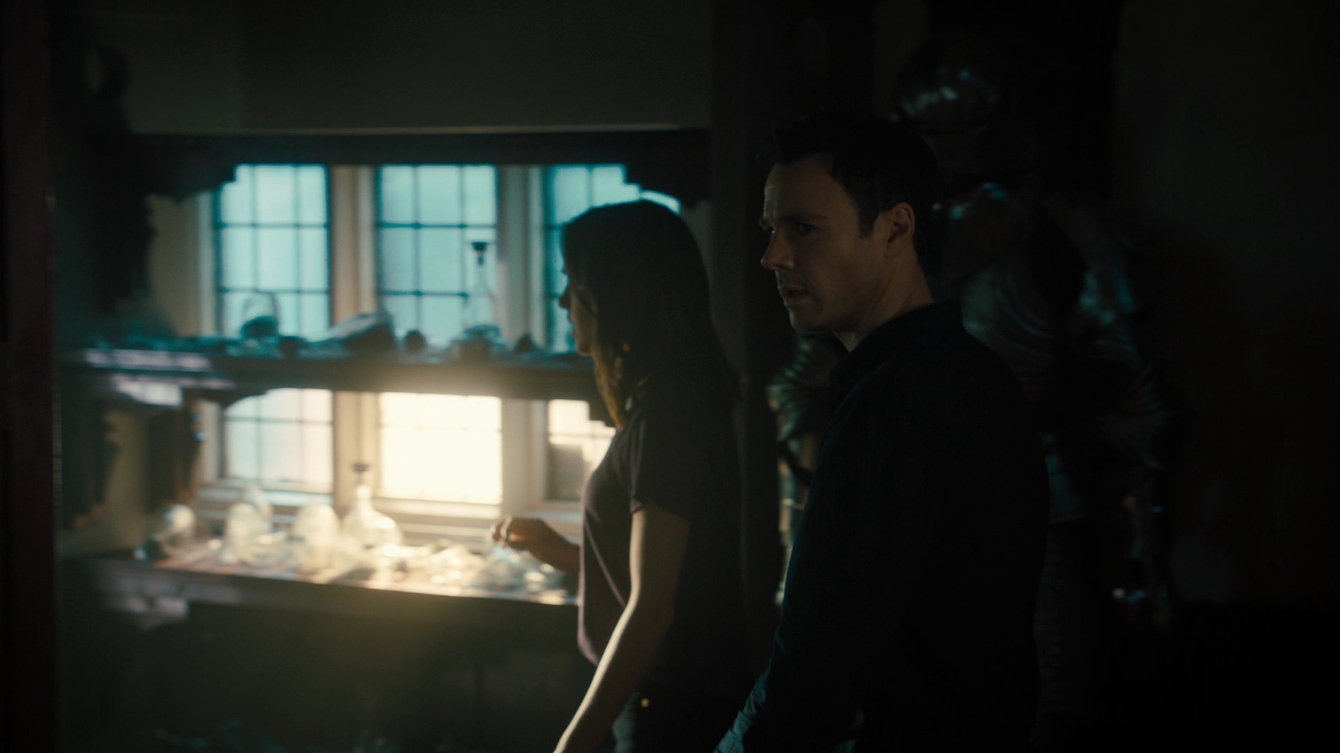 Charmed-Online-dot-nl_2x05TheTruthAboutCatsAndDogs02077.jpg