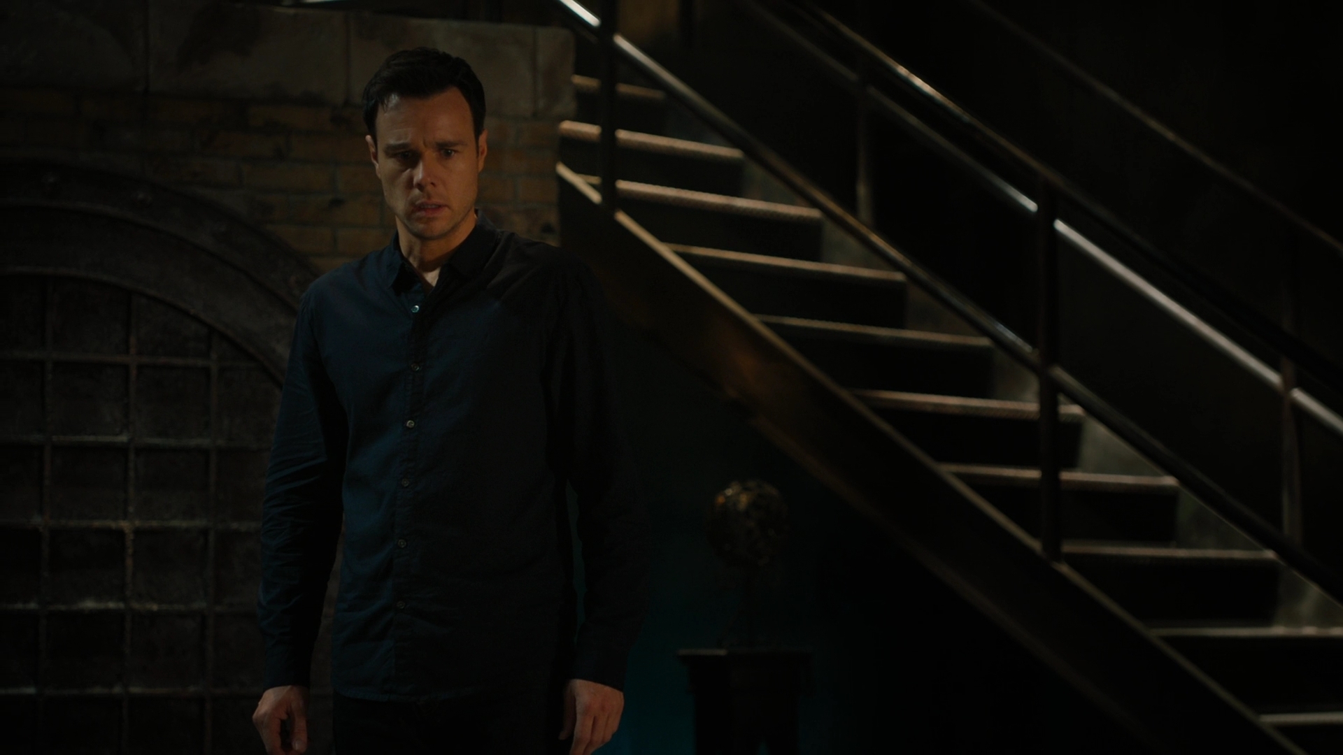 Charmed-Online-dot-nl_2x05TheTruthAboutCatsAndDogs02355.jpg