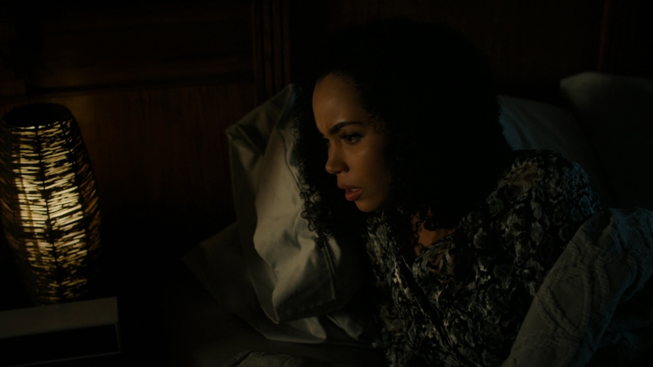 Charmed-Online-dot-nl_Charmed2x06WhenSparksFly00085.jpg