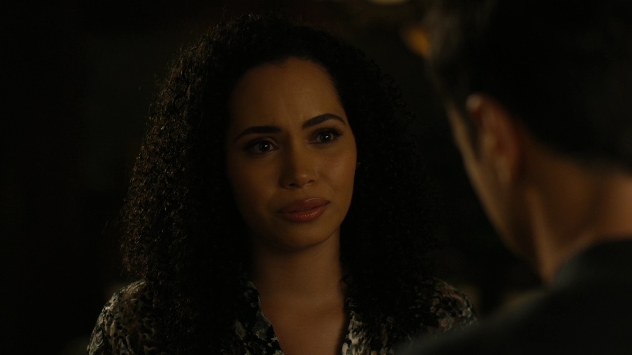 Charmed-Online-dot-nl_Charmed2x06WhenSparksFly00138.jpg