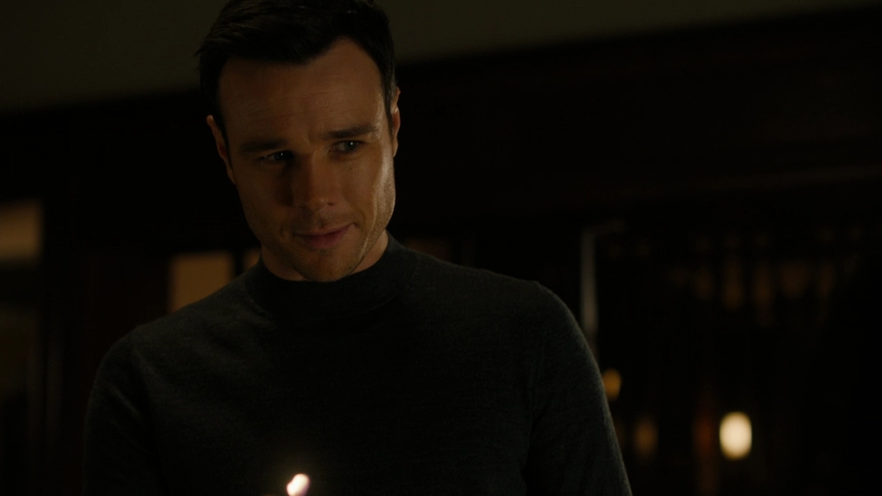 Charmed-Online-dot-nl_Charmed2x06WhenSparksFly00199.jpg