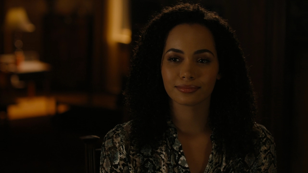 Charmed-Online-dot-nl_Charmed2x06WhenSparksFly00214.jpg