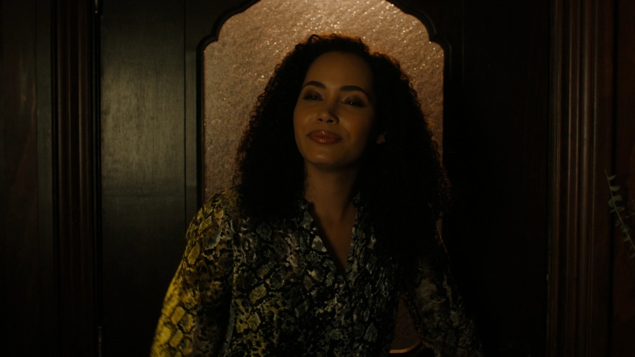 Charmed-Online-dot-nl_Charmed2x06WhenSparksFly00231.jpg